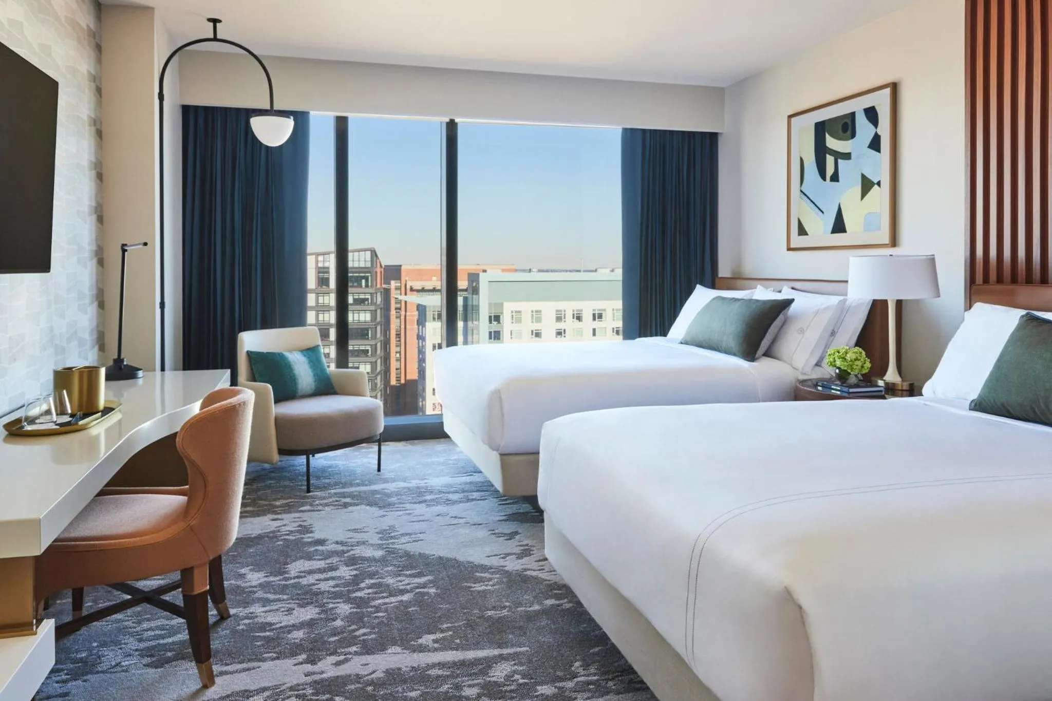 Bedroom, Bed in Omni Boston Hotel at the Seaport