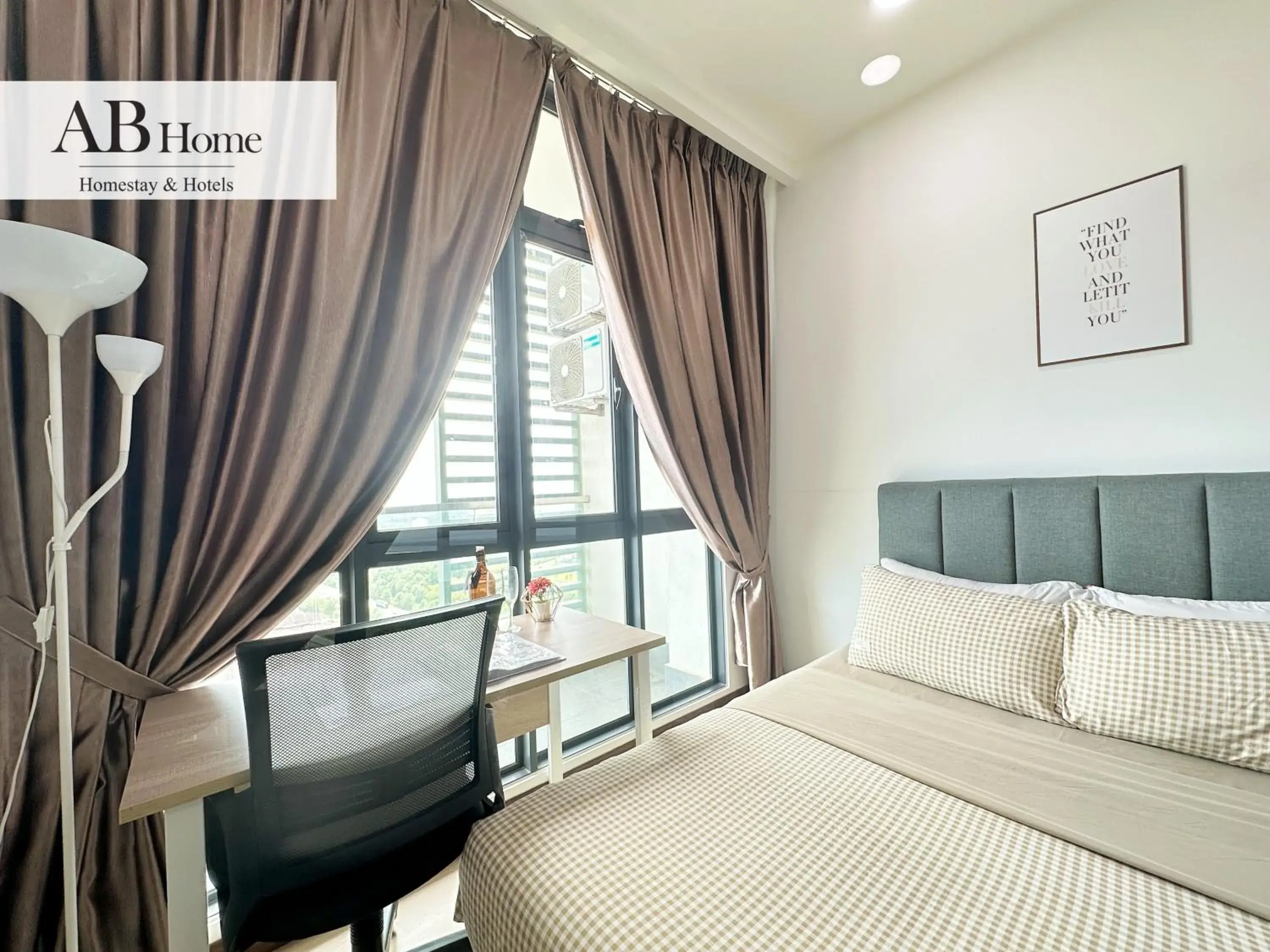 Bedroom, Bed in ABHOME "JAPAN SUITE" #GreenHaven #Olympic Pool #360"SeaView #JB Bedroom, Bed in ABHOME "JAPAN SUITE" #GreenHaven #Olympic Pool #360"SeaView #JB