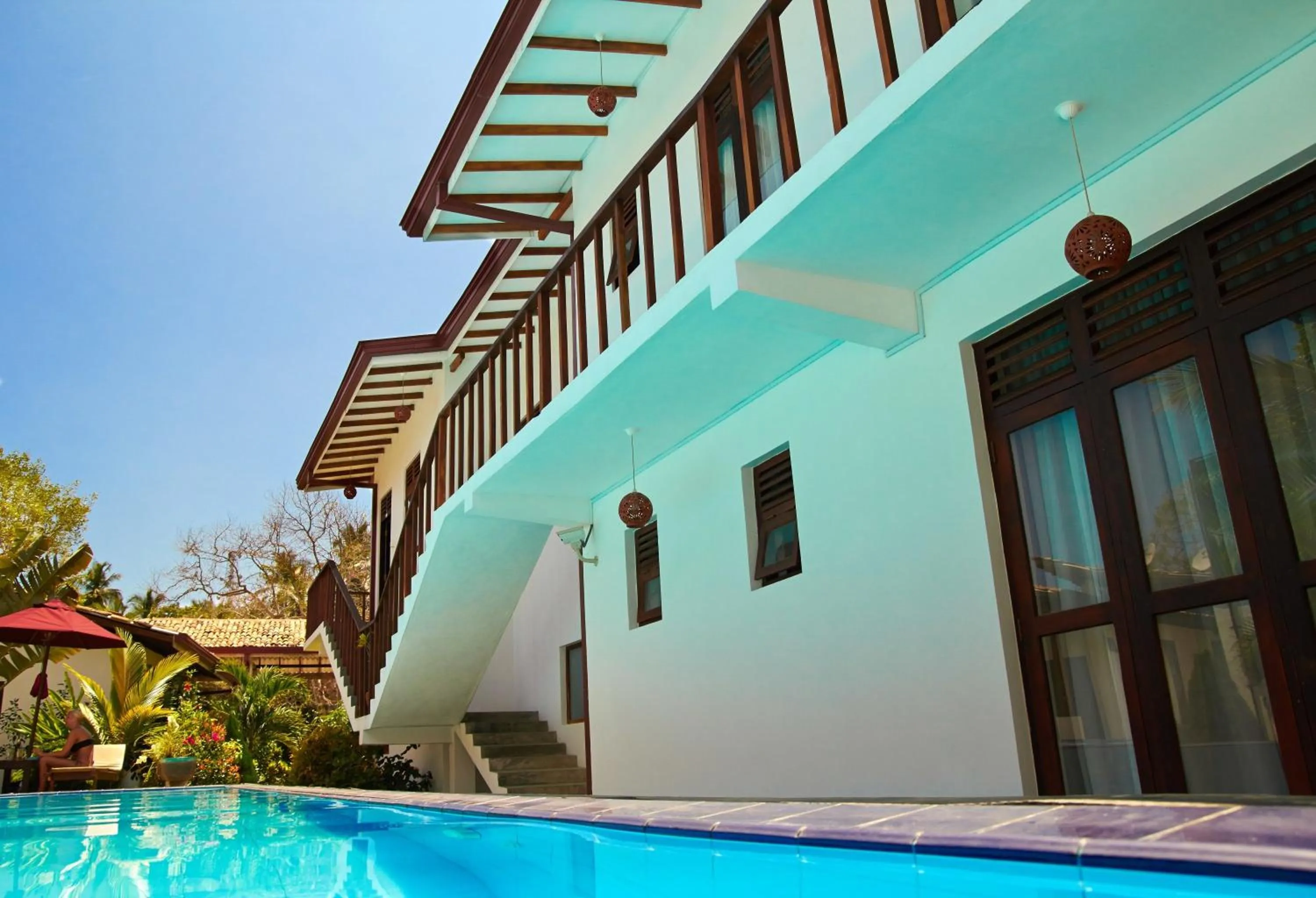 Family Room with Pool View in Villa Tangalle Lagoon