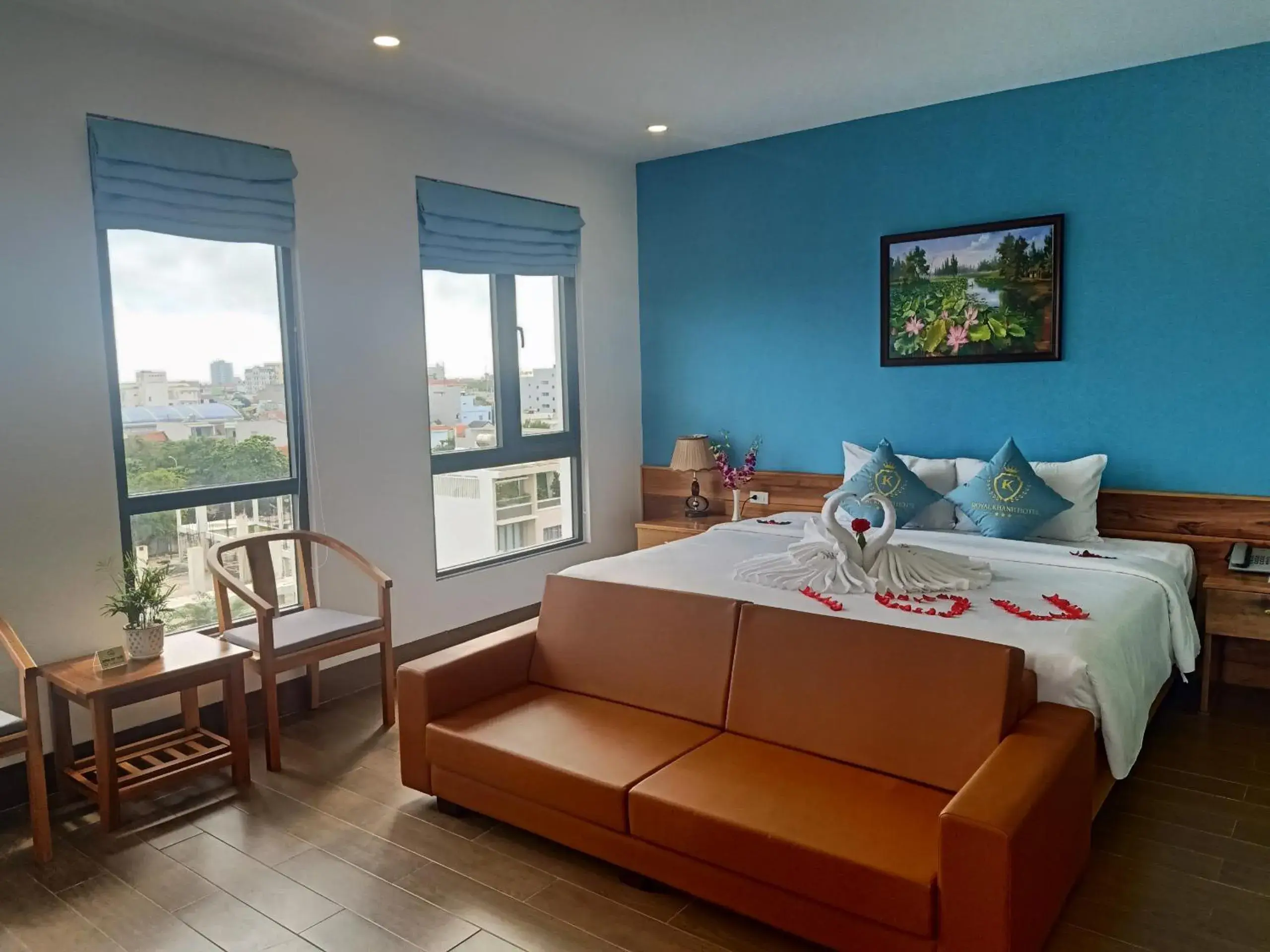 Bed in Royal Khanh Hotel Bed in Royal Khanh Hotel