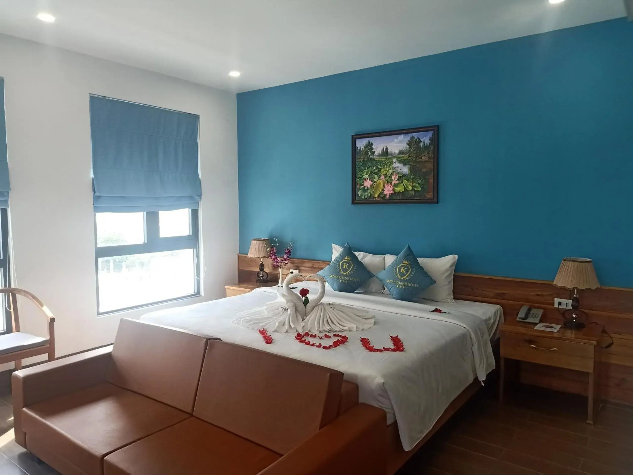 Bed in Royal Khanh Hotel Bed in Royal Khanh Hotel