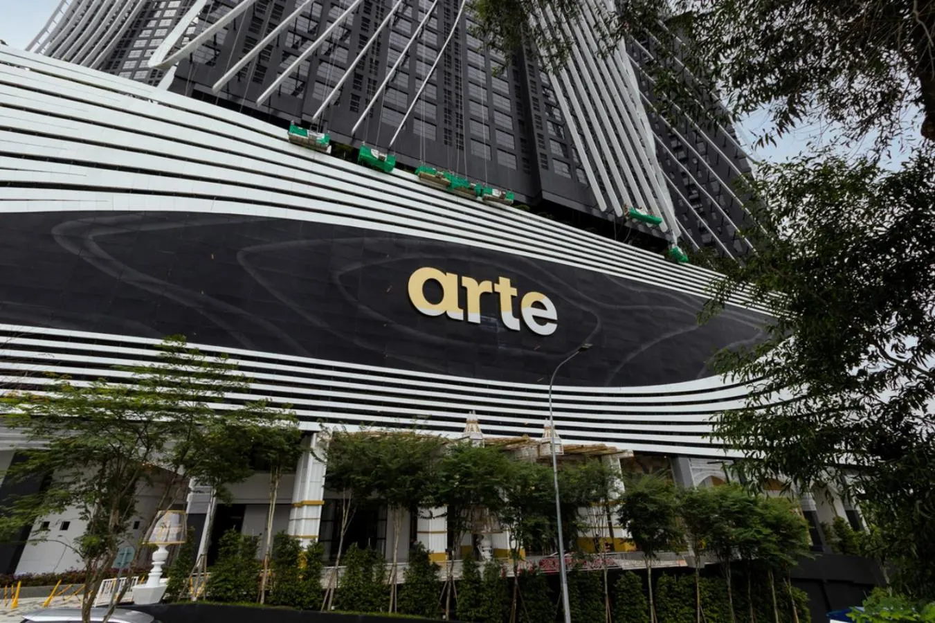 Property building in Zetter Suite Arte Mont Kiara