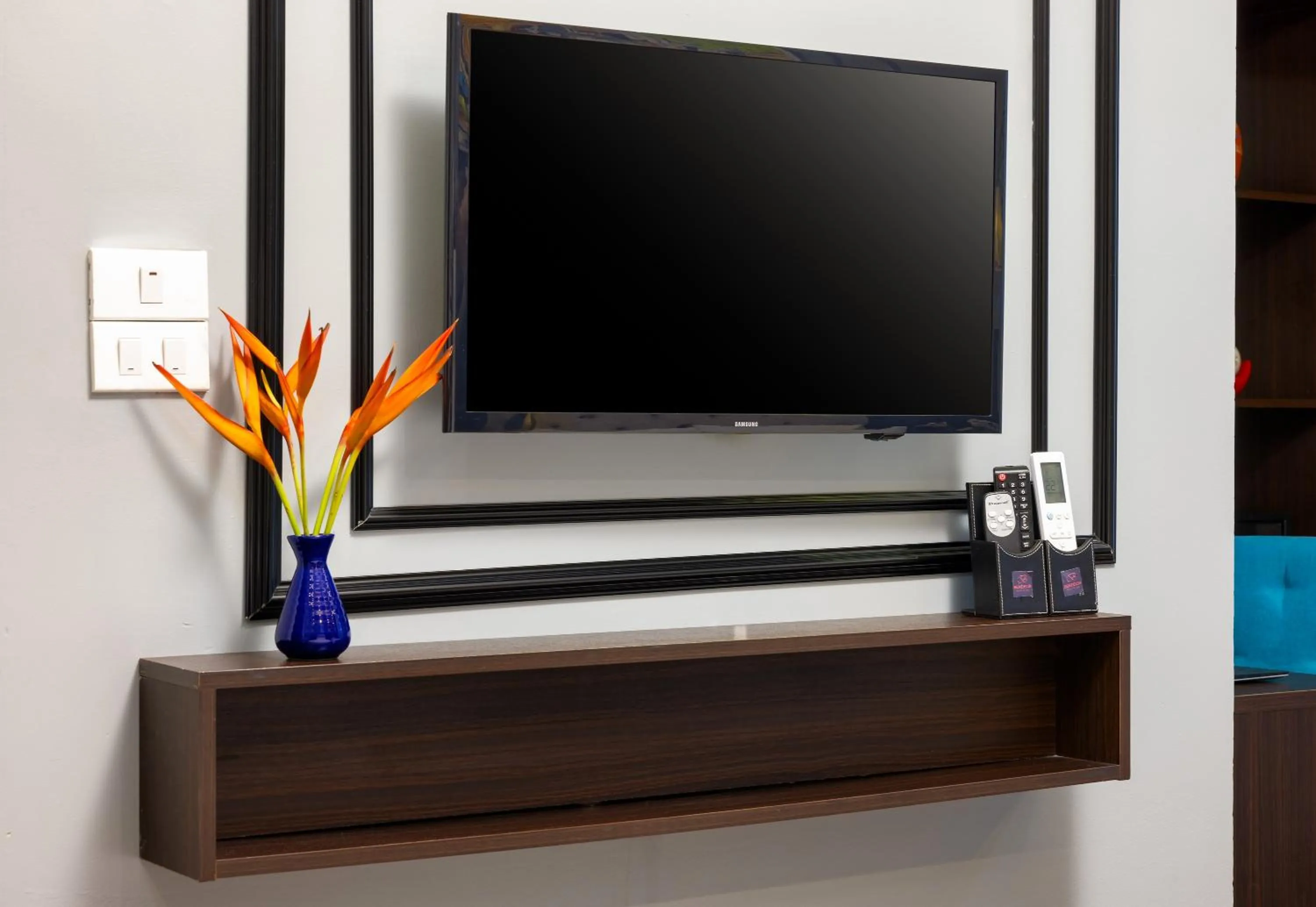 TV and multimedia in Bendecir Hotel & Spa