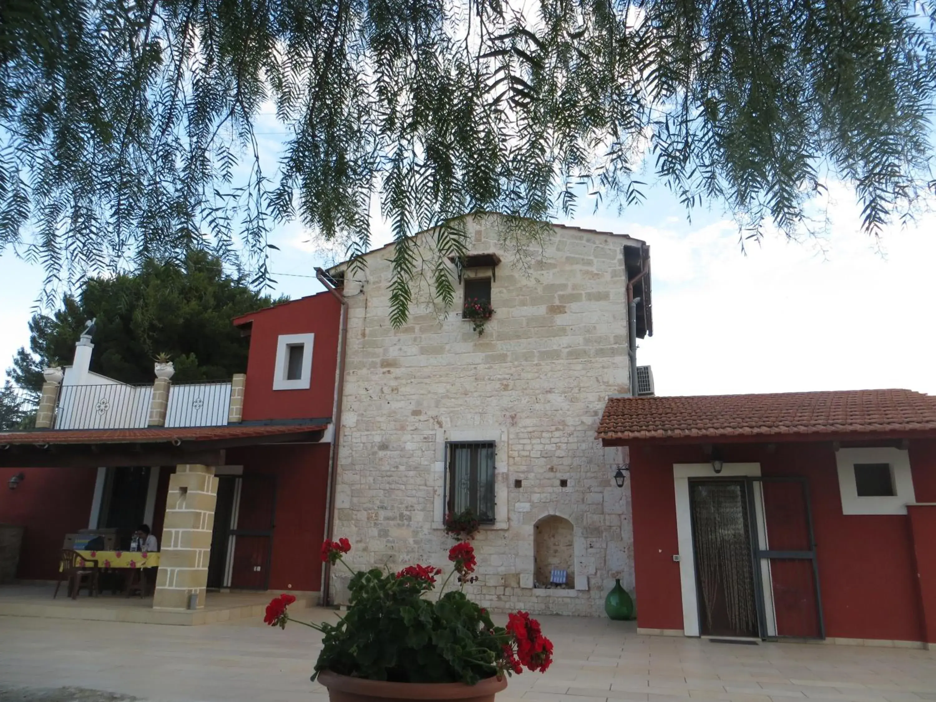 Donna Isabella Donna Isabella