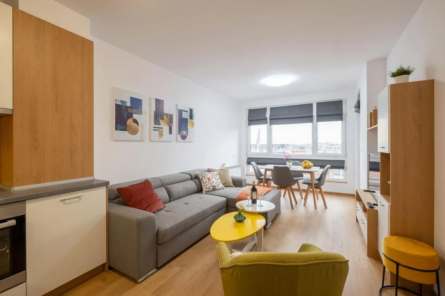 Living room in Gardenia Apartments