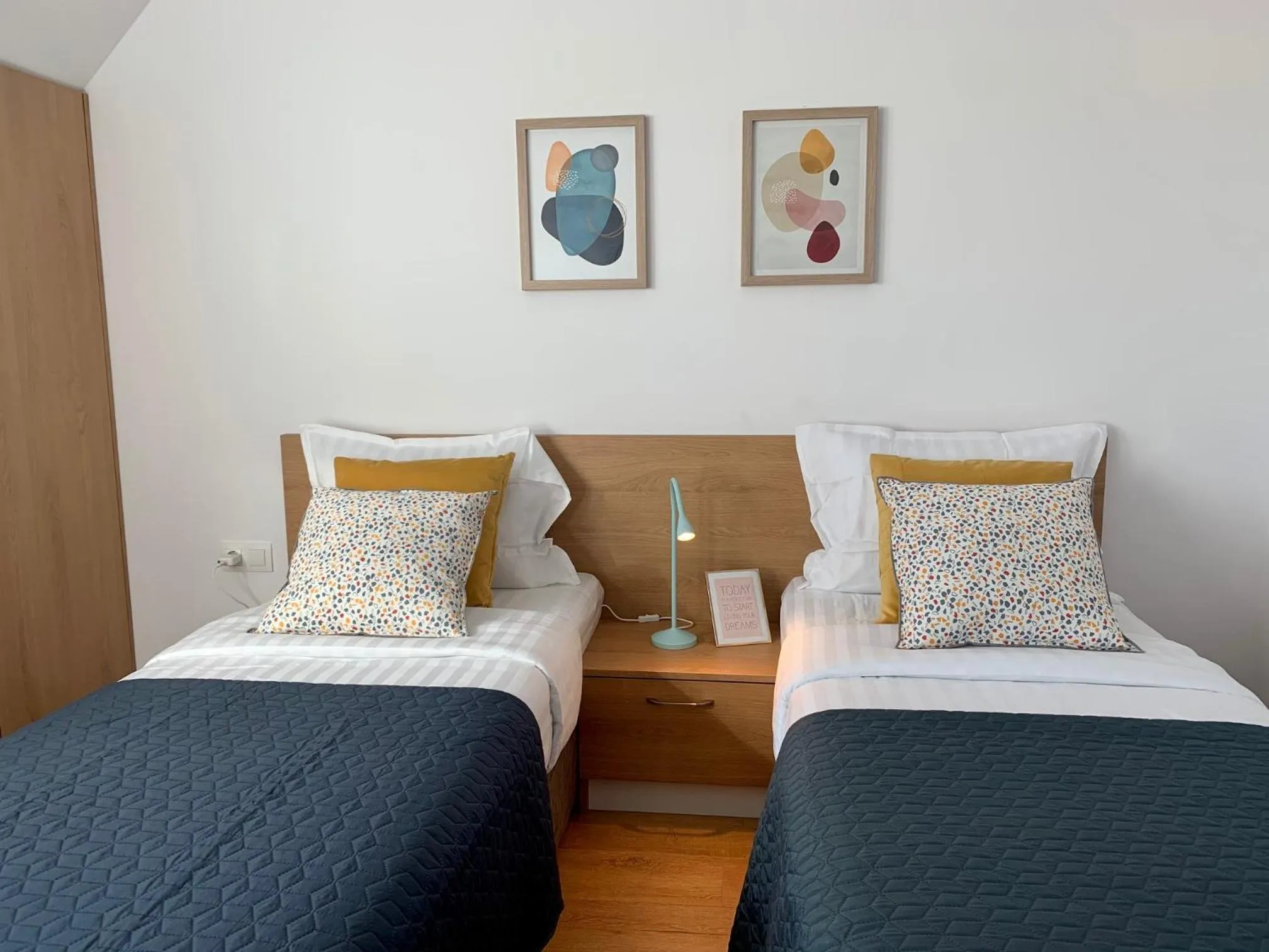 Bed in Gardenia Apartments