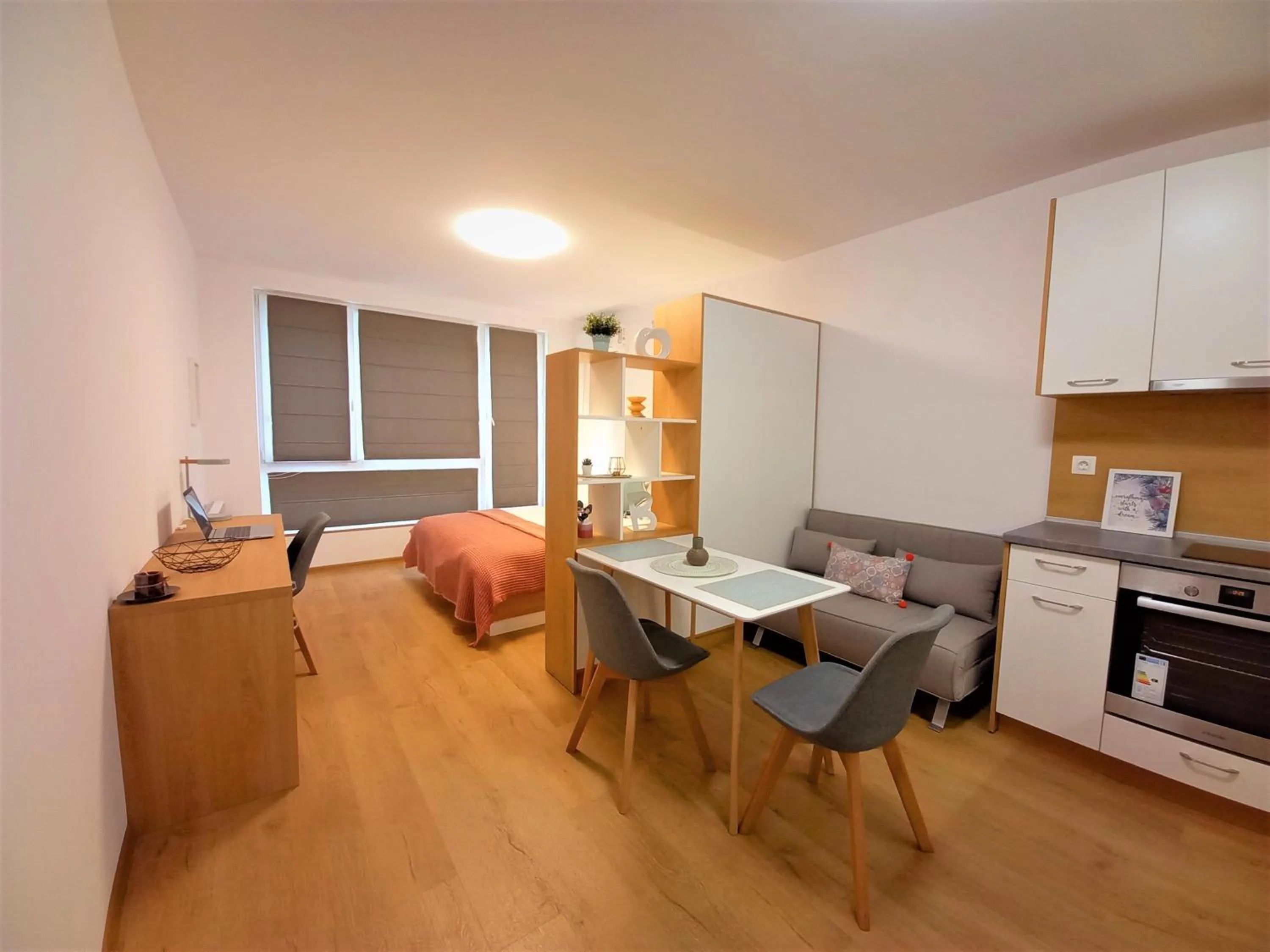 Living room in Gardenia Apartments