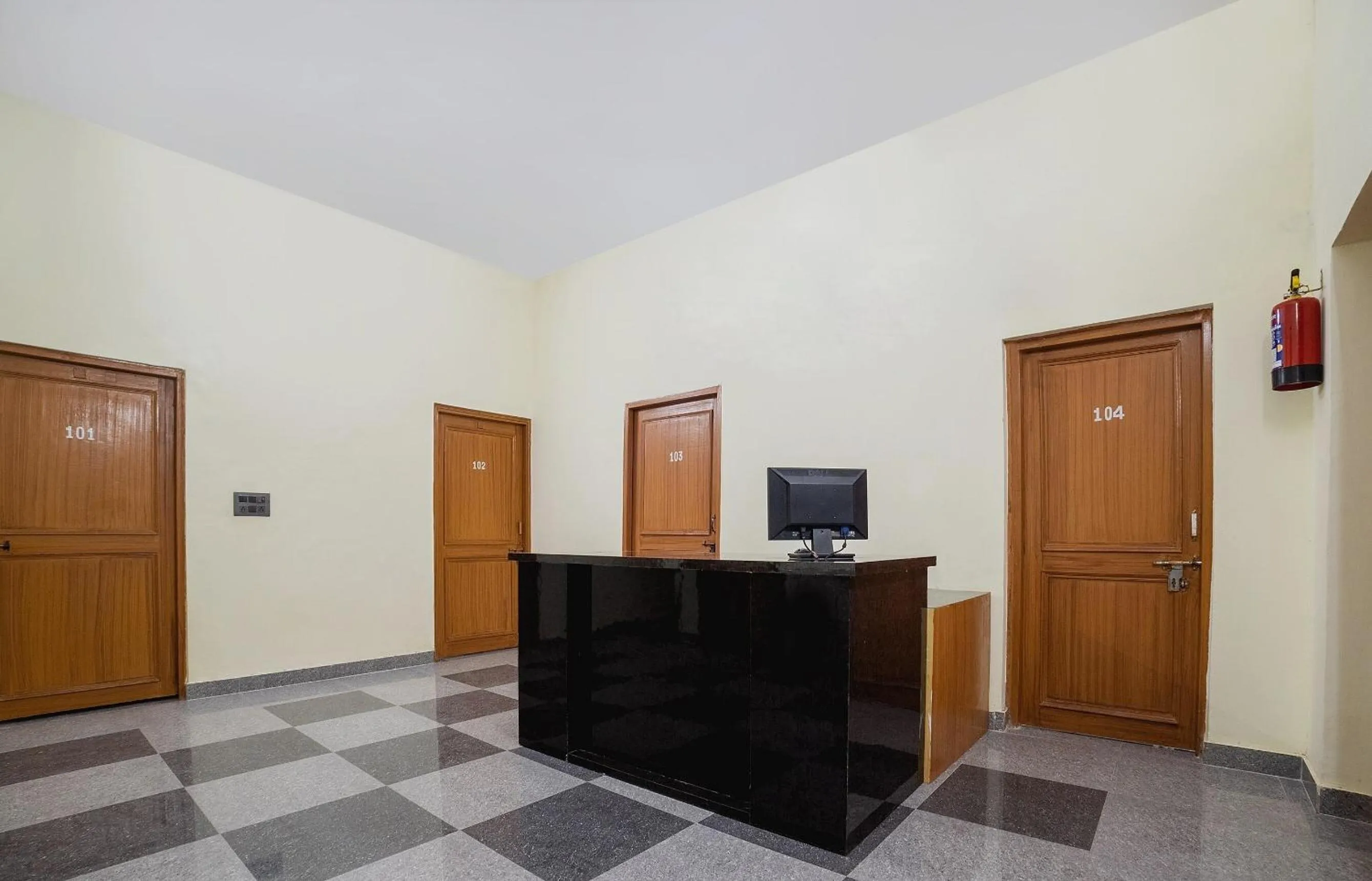 Lobby or reception in Hotel O Home Gautam Homestay