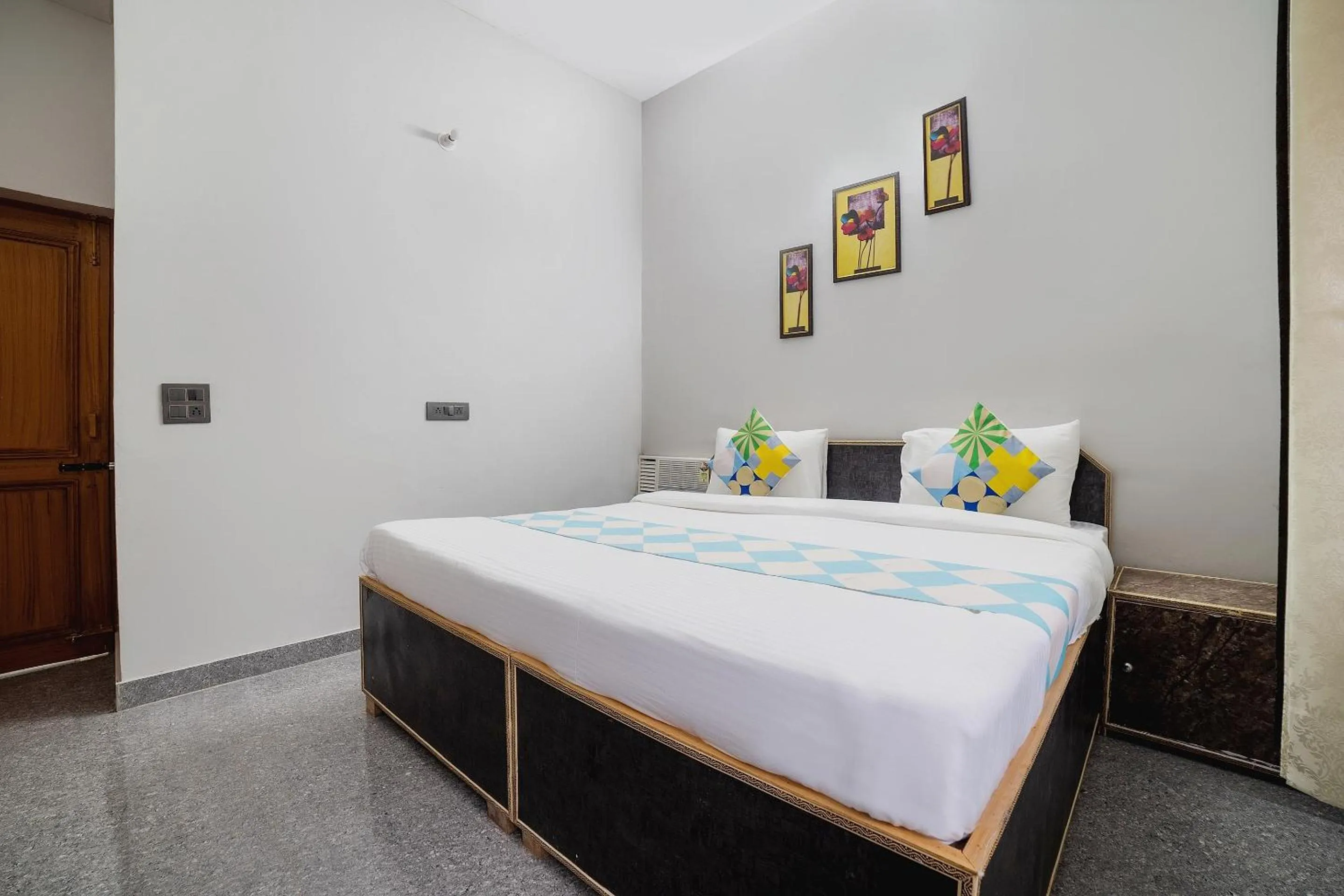 Other, Bed in Hotel O Home Gautam Homestay