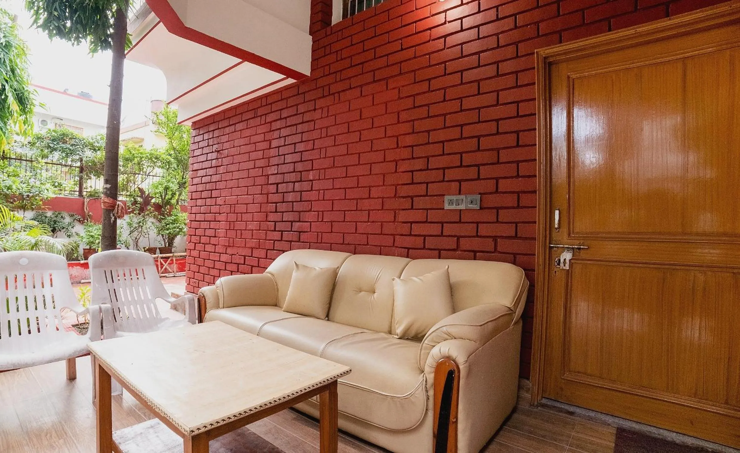Lobby or reception in Hotel O Home Gautam Homestay