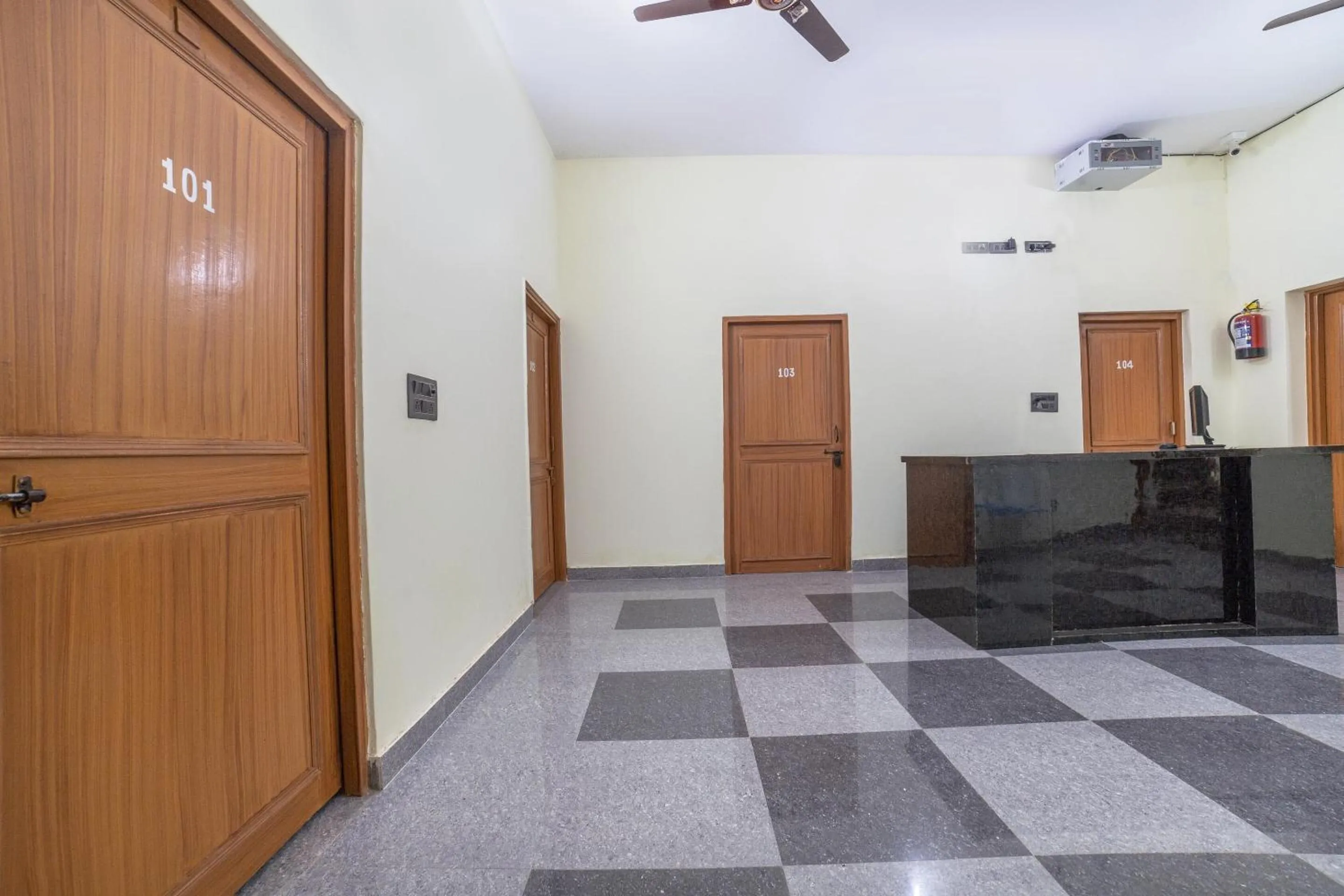 Lobby or reception in Hotel O Home Gautam Homestay