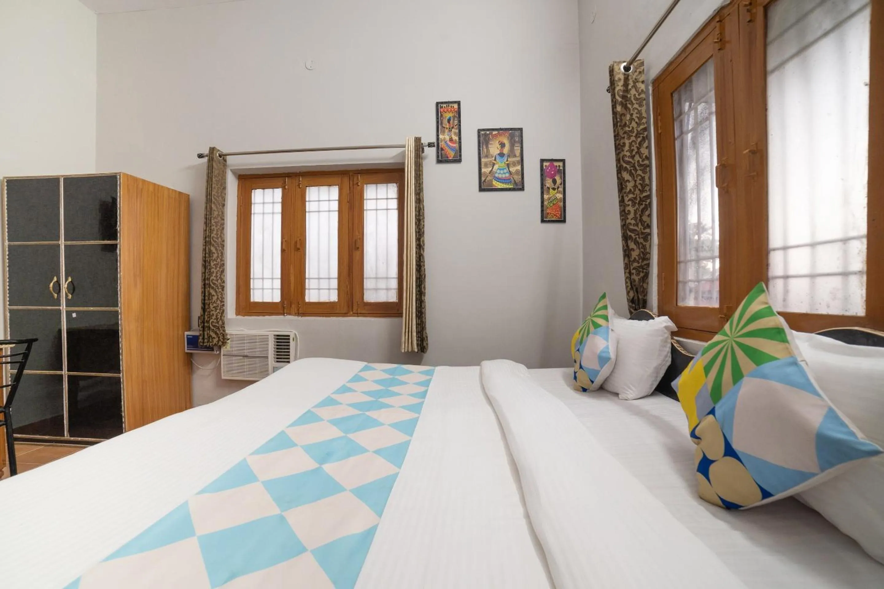 Bedroom, Bed in Hotel O Home Gautam Homestay