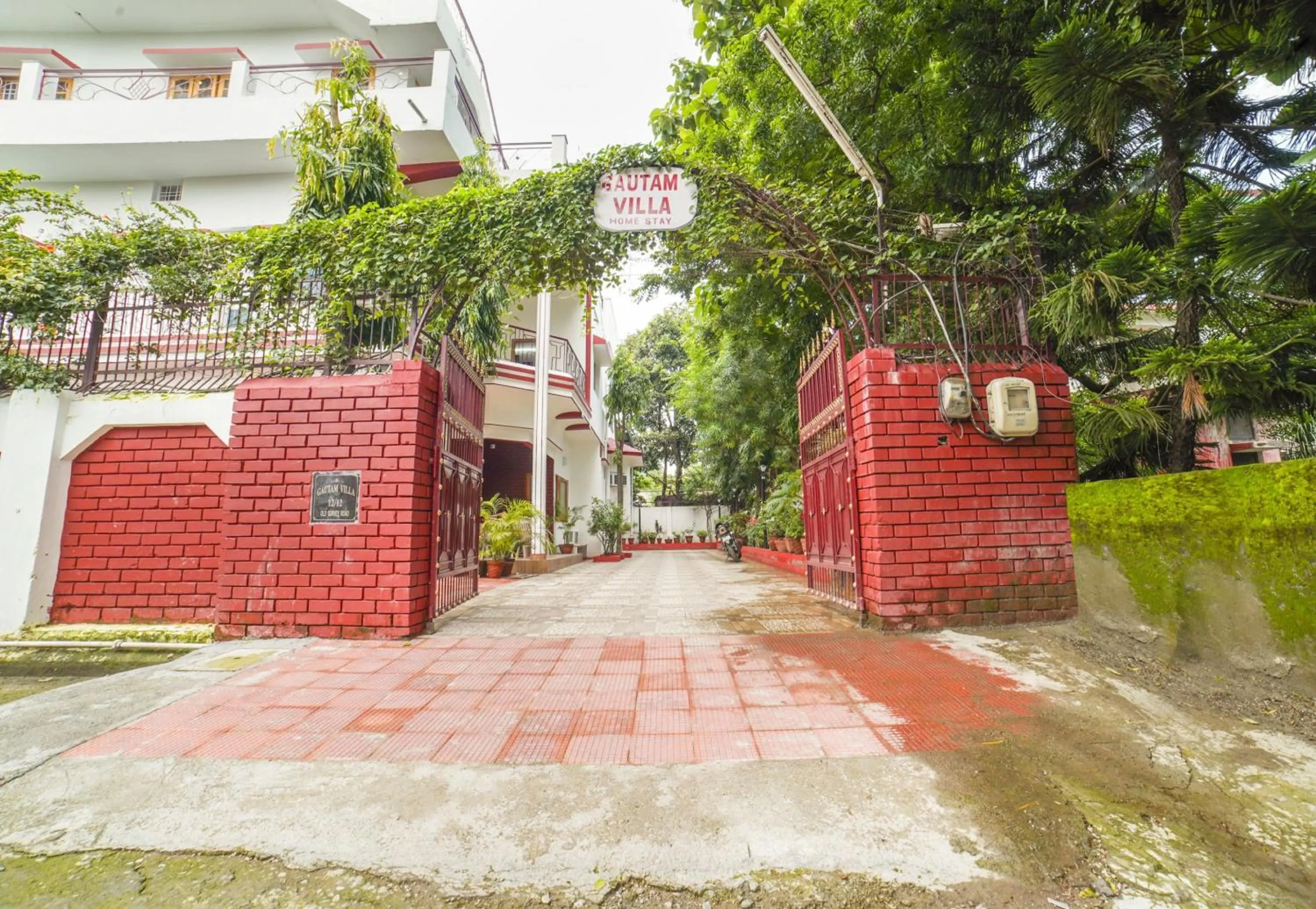 Facade/entrance in Hotel O Home Gautam Homestay