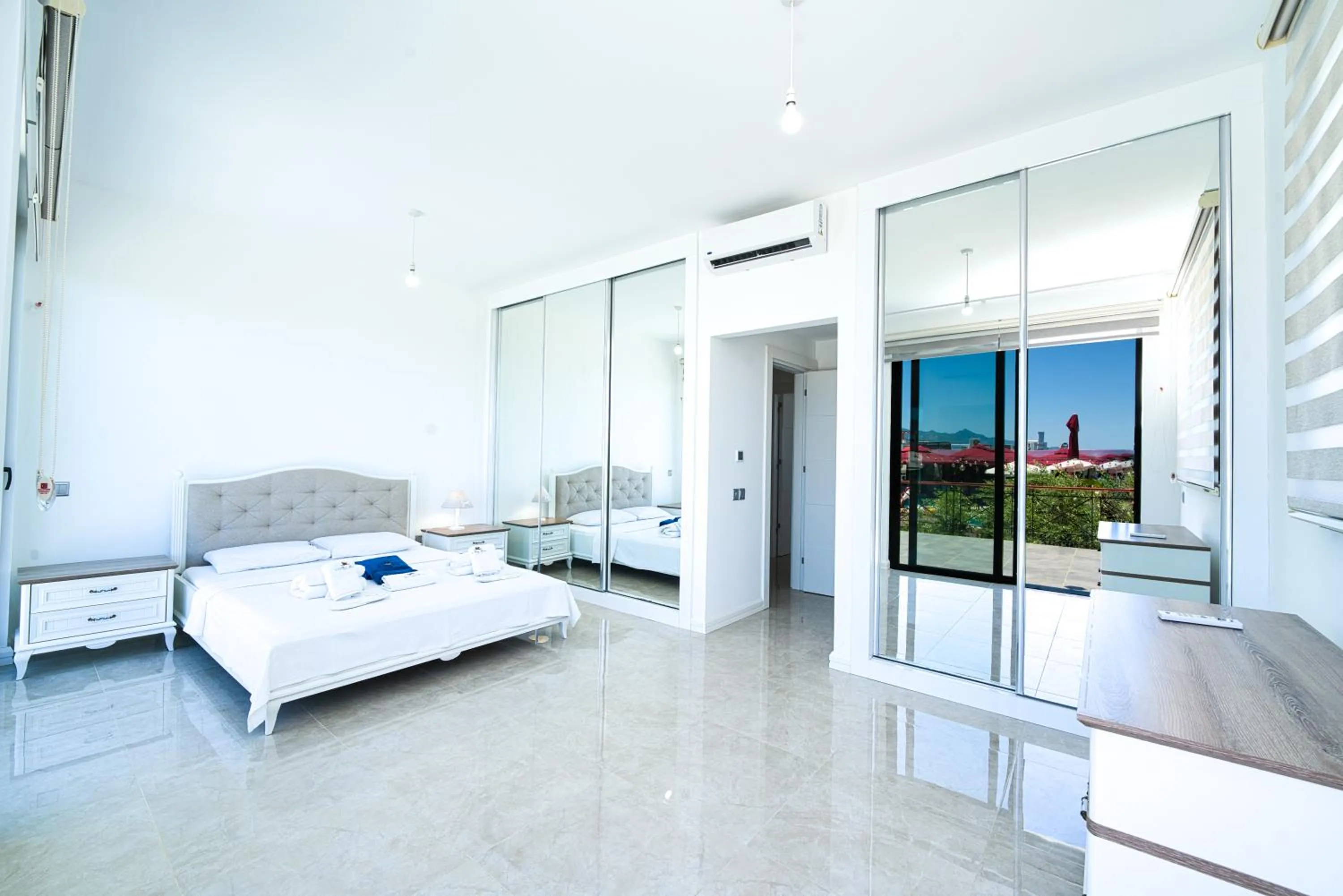 Bed in Maldives Holiday Homes