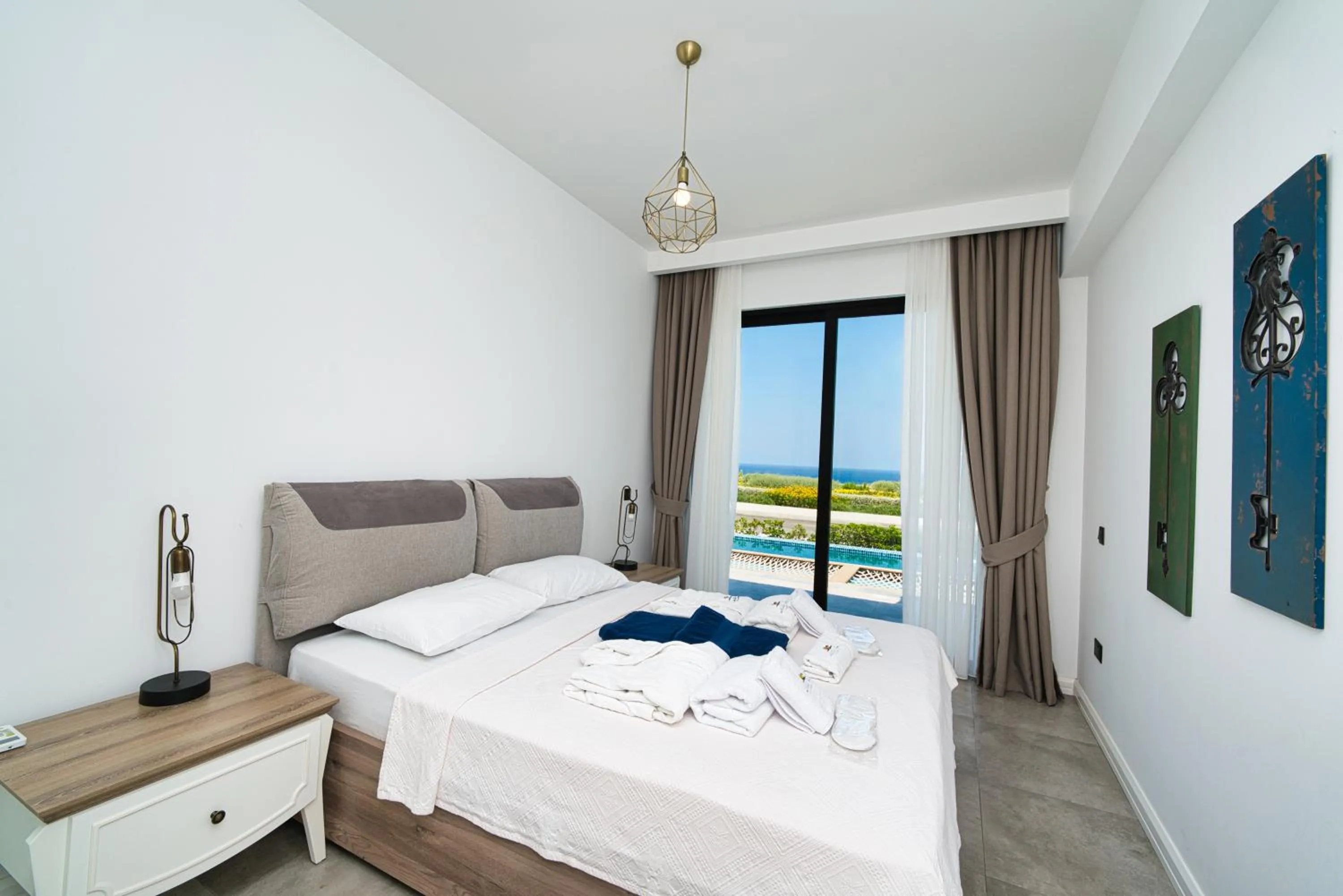 Bed in Maldives Holiday Homes