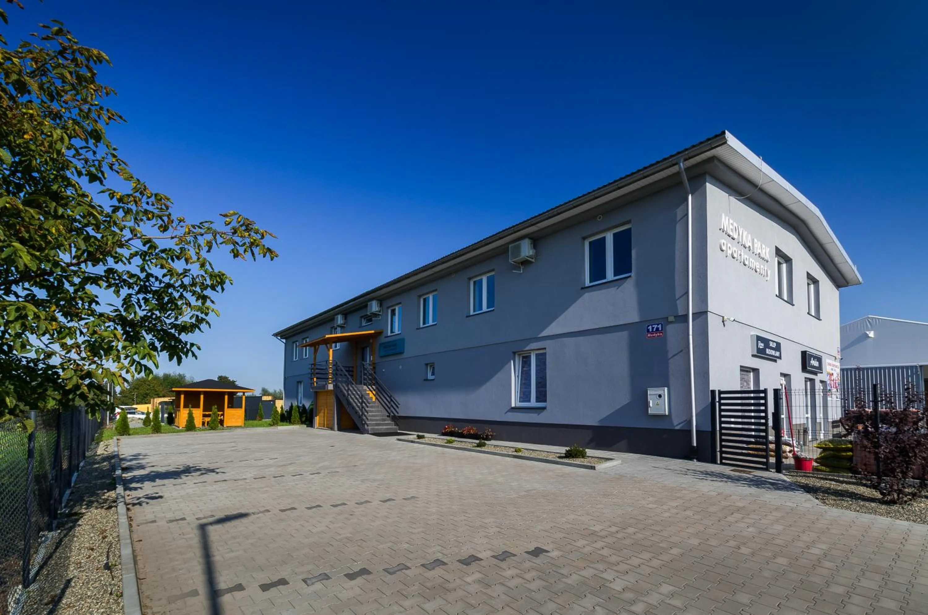 Property building in Apartamenty Medyka Park