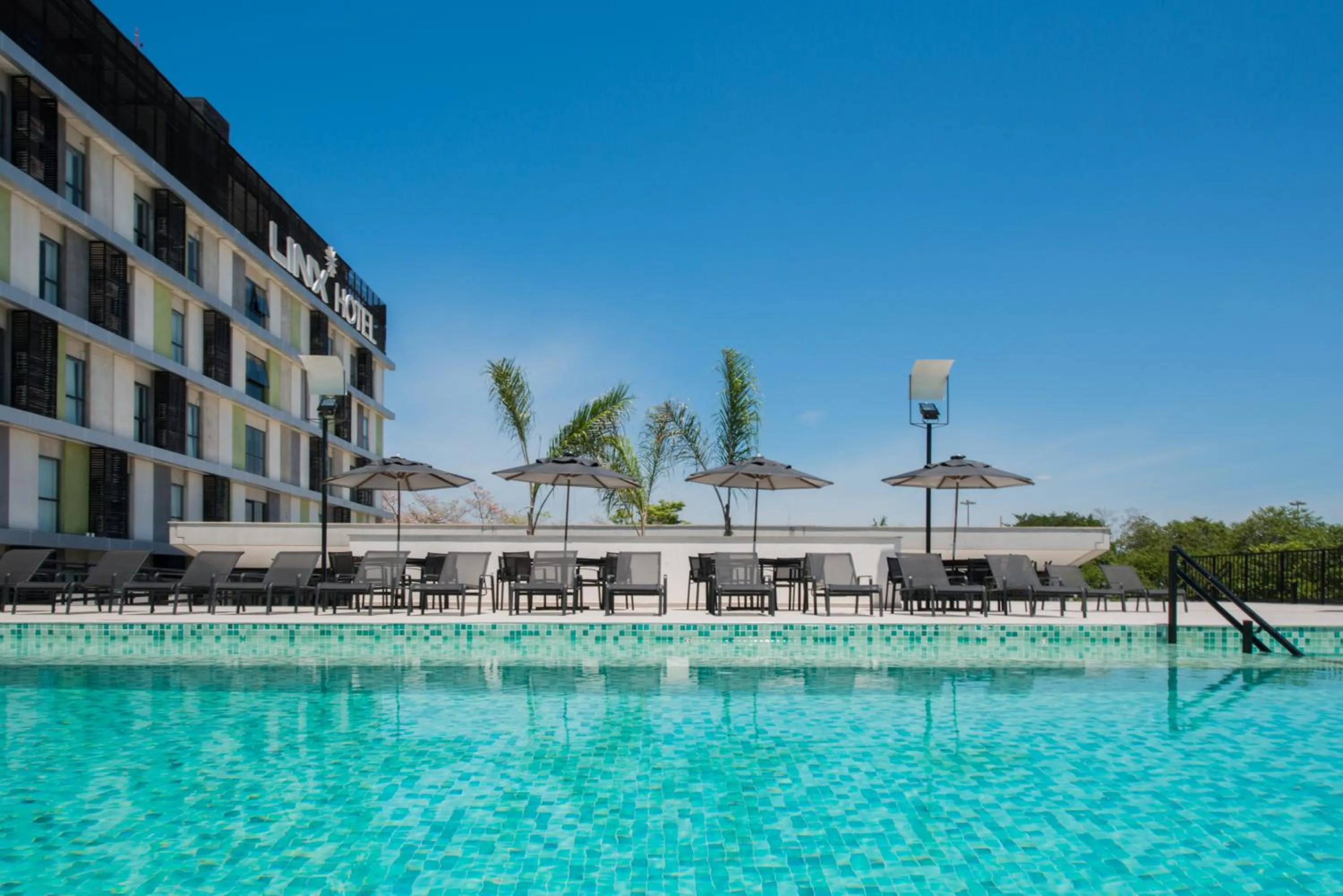 Property building in Linx Galeão by Wish