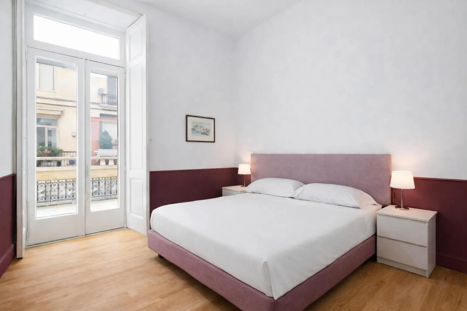 Bed in Corso Italia Suites