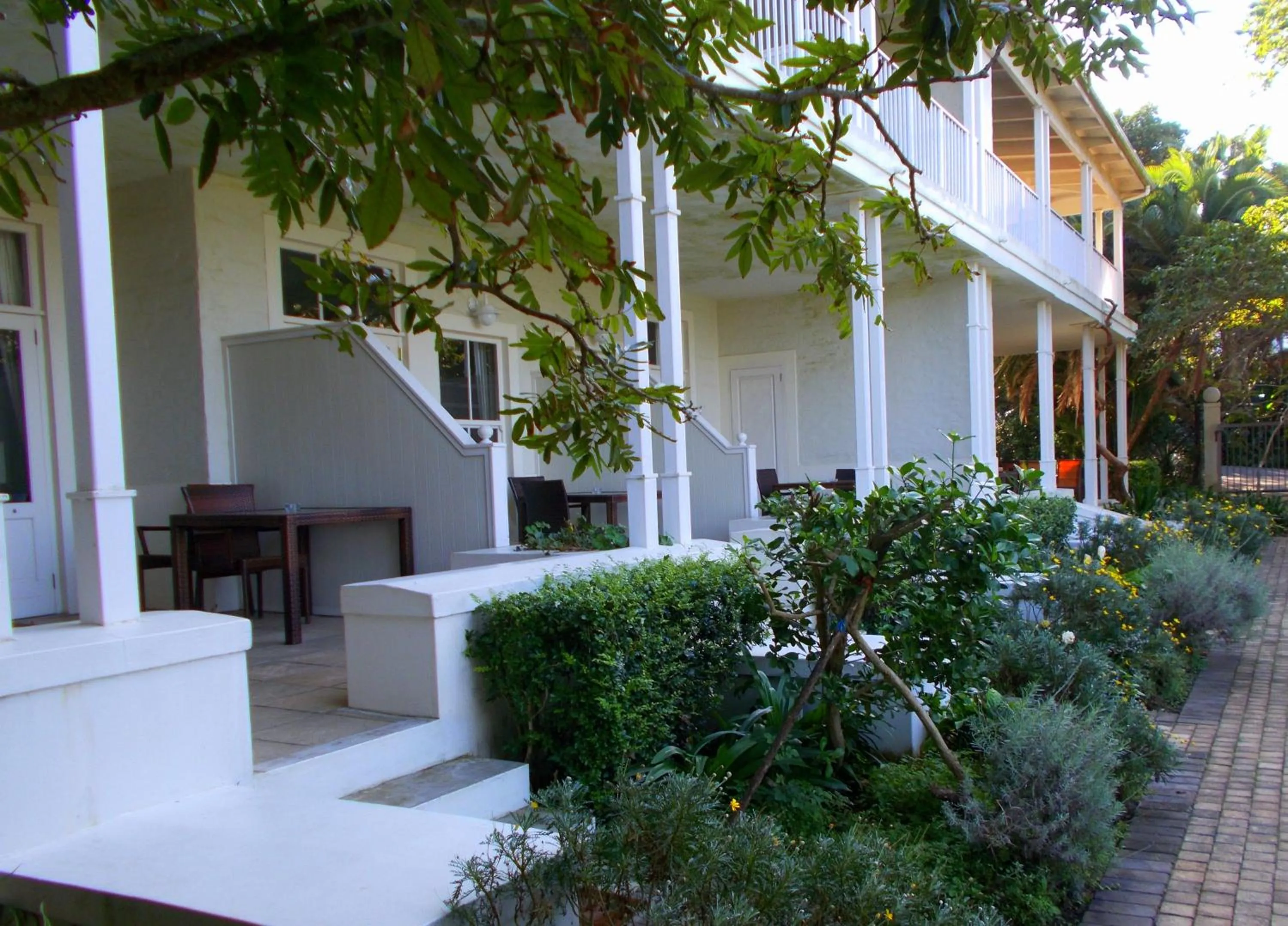 Facade/entrance in Coral Tree Colony Bed & Breakfast