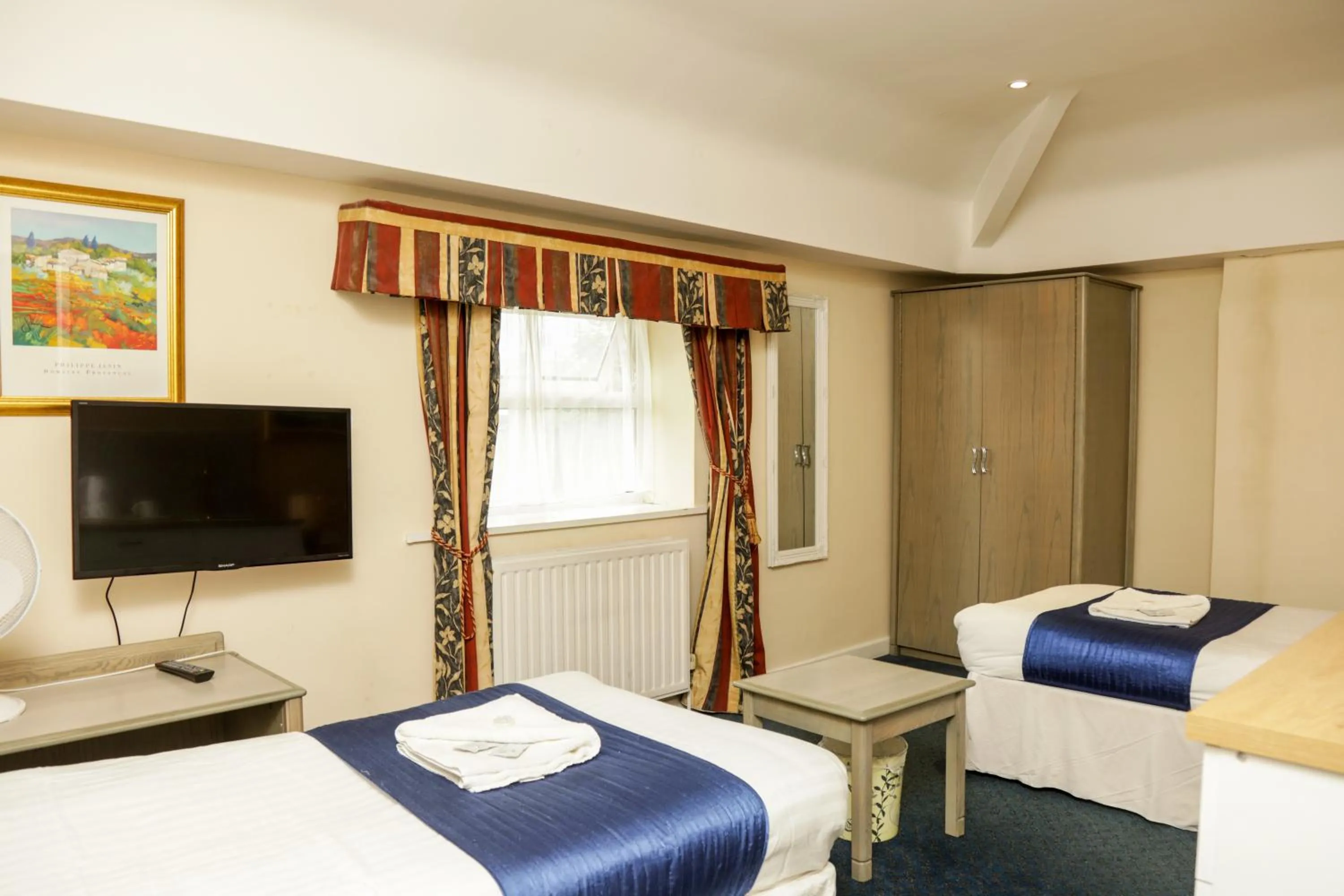 DJ Suites The Element