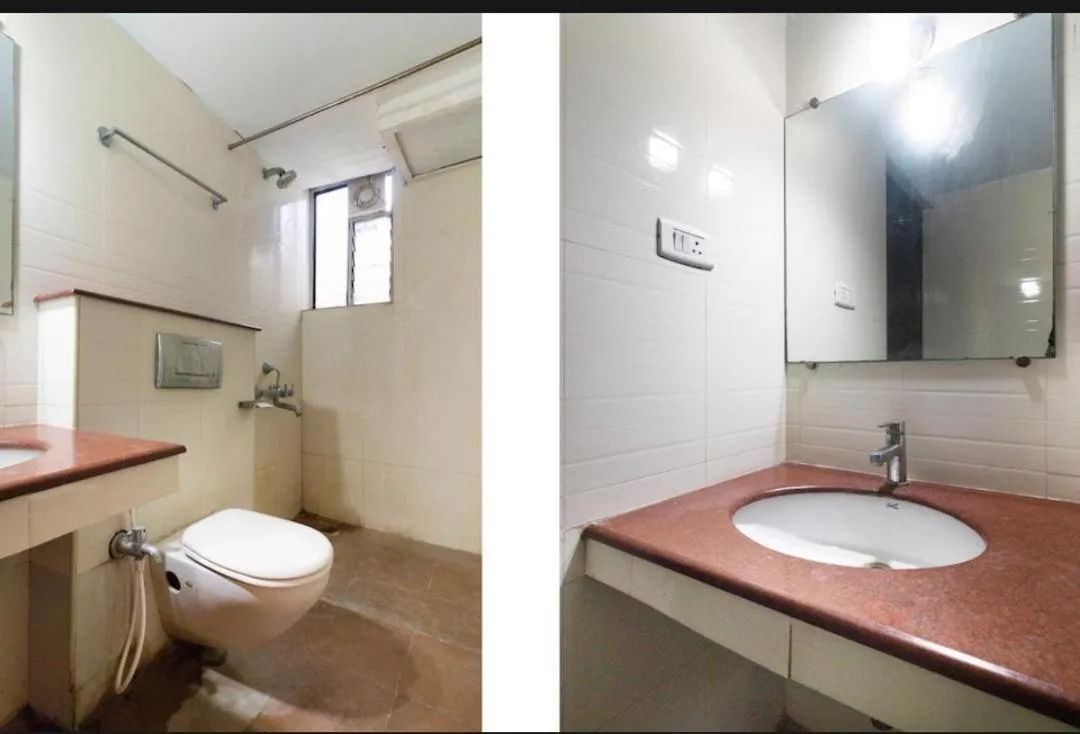 Shower in Hotel Vassi Palaze