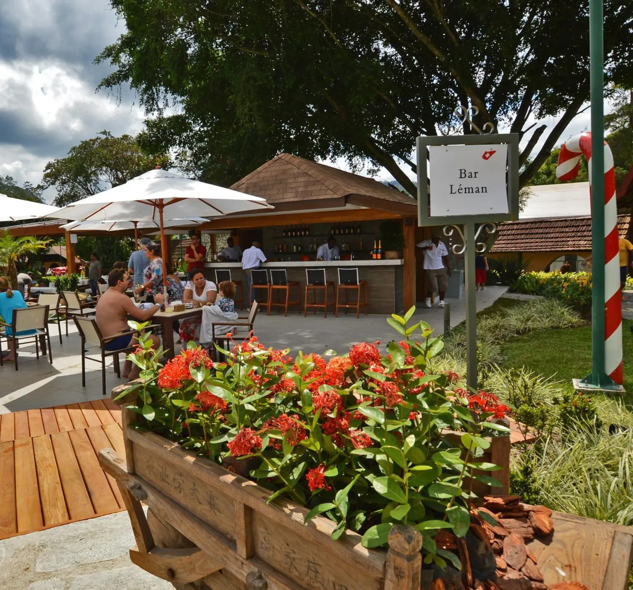 Restaurant/places to eat in Village Le Canton Restaurant/places to eat in Village Le Canton