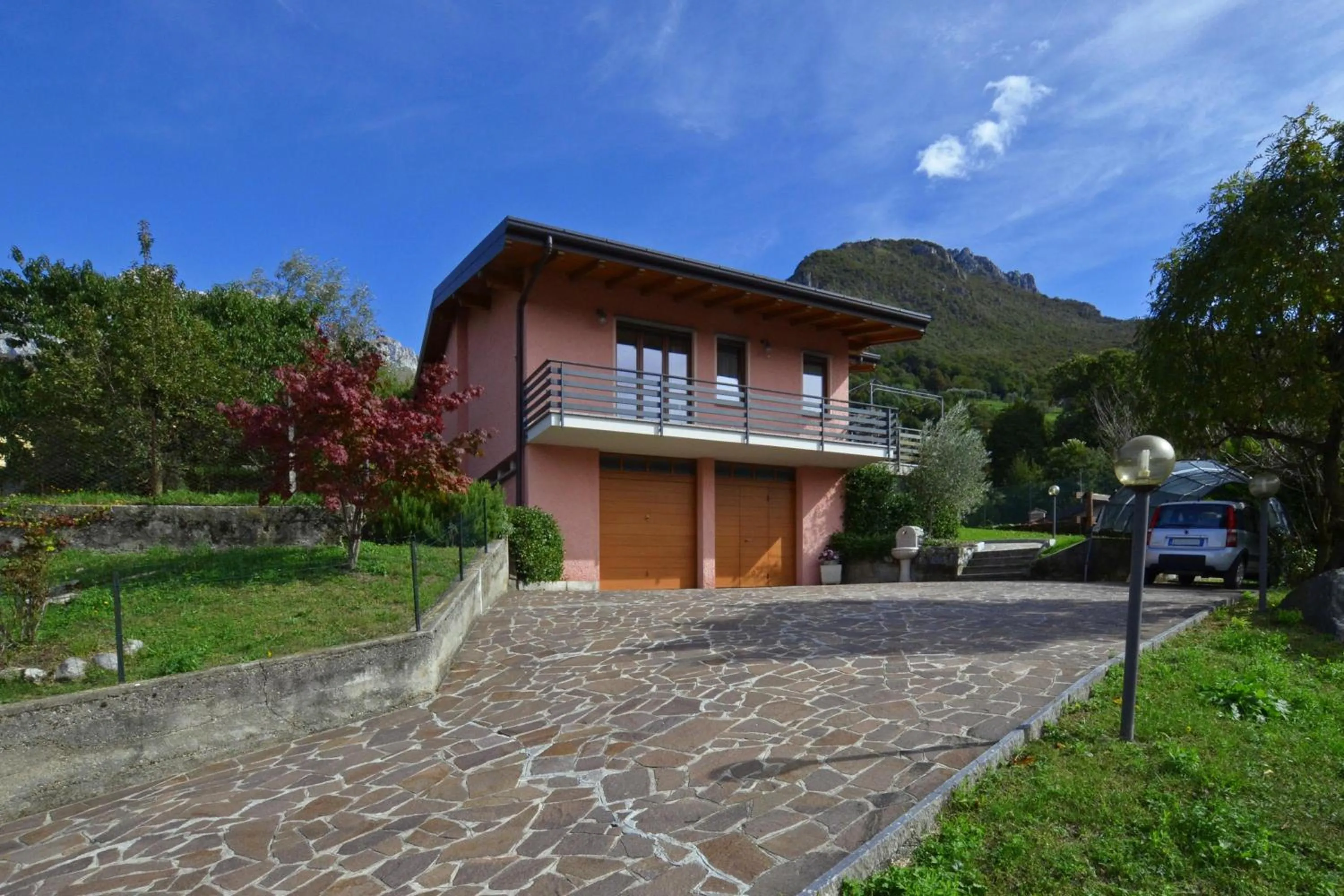 Property building in Casa Virginia