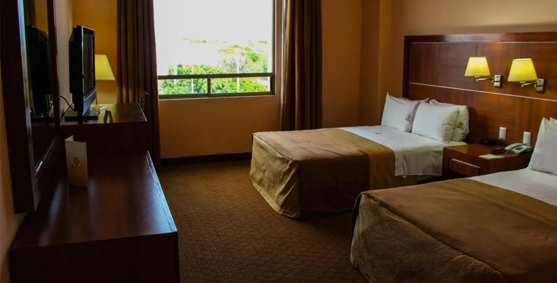 Bedroom, Bed in Hotel Soleil Celaya