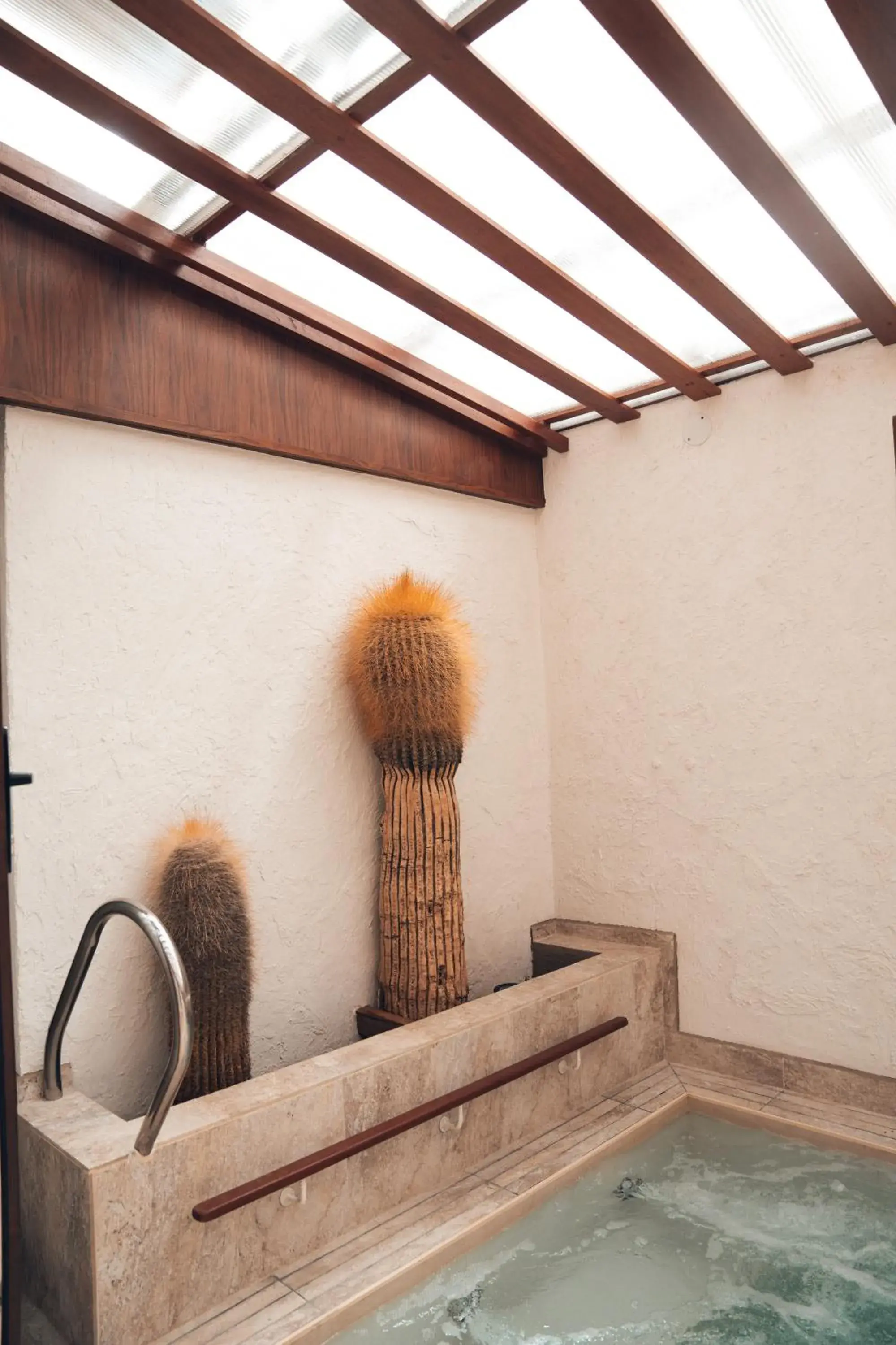 Swimming pool in Hotel Jardines de Uyuni Swimming pool in Hotel Jardines de Uyuni