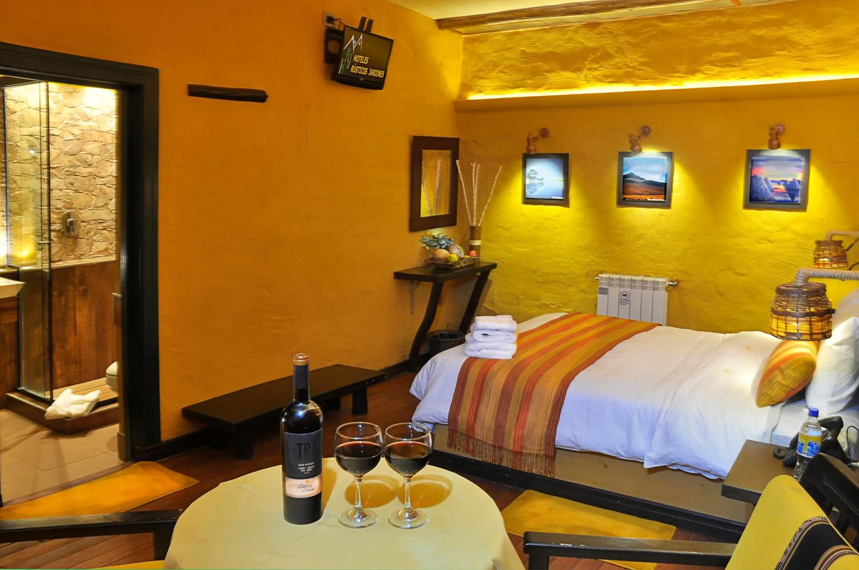 Decorative detail, Bed in Hotel Jardines de Uyuni