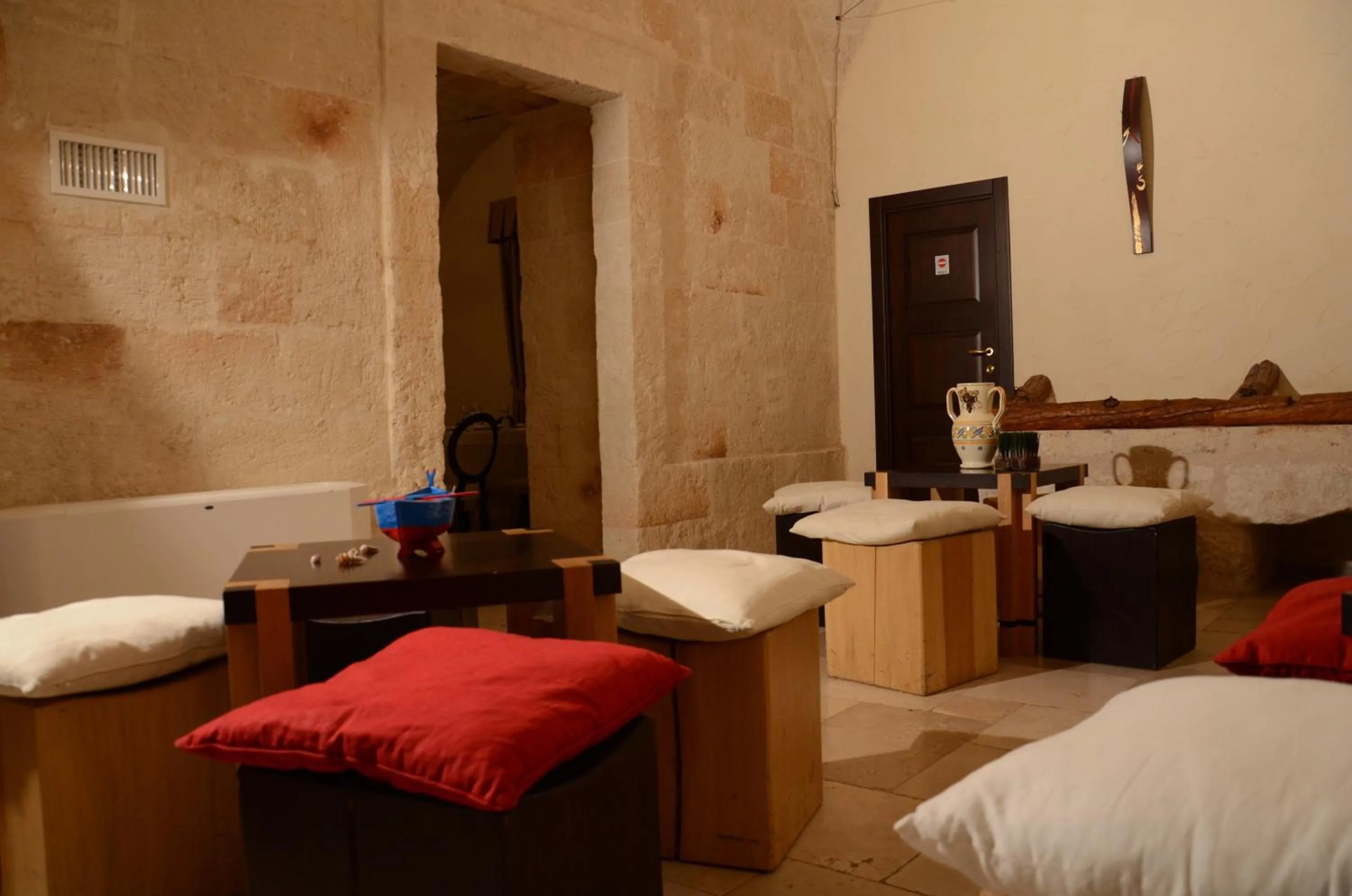 Decorative detail, Bed in Agriturismo Tenuta Chianchizza