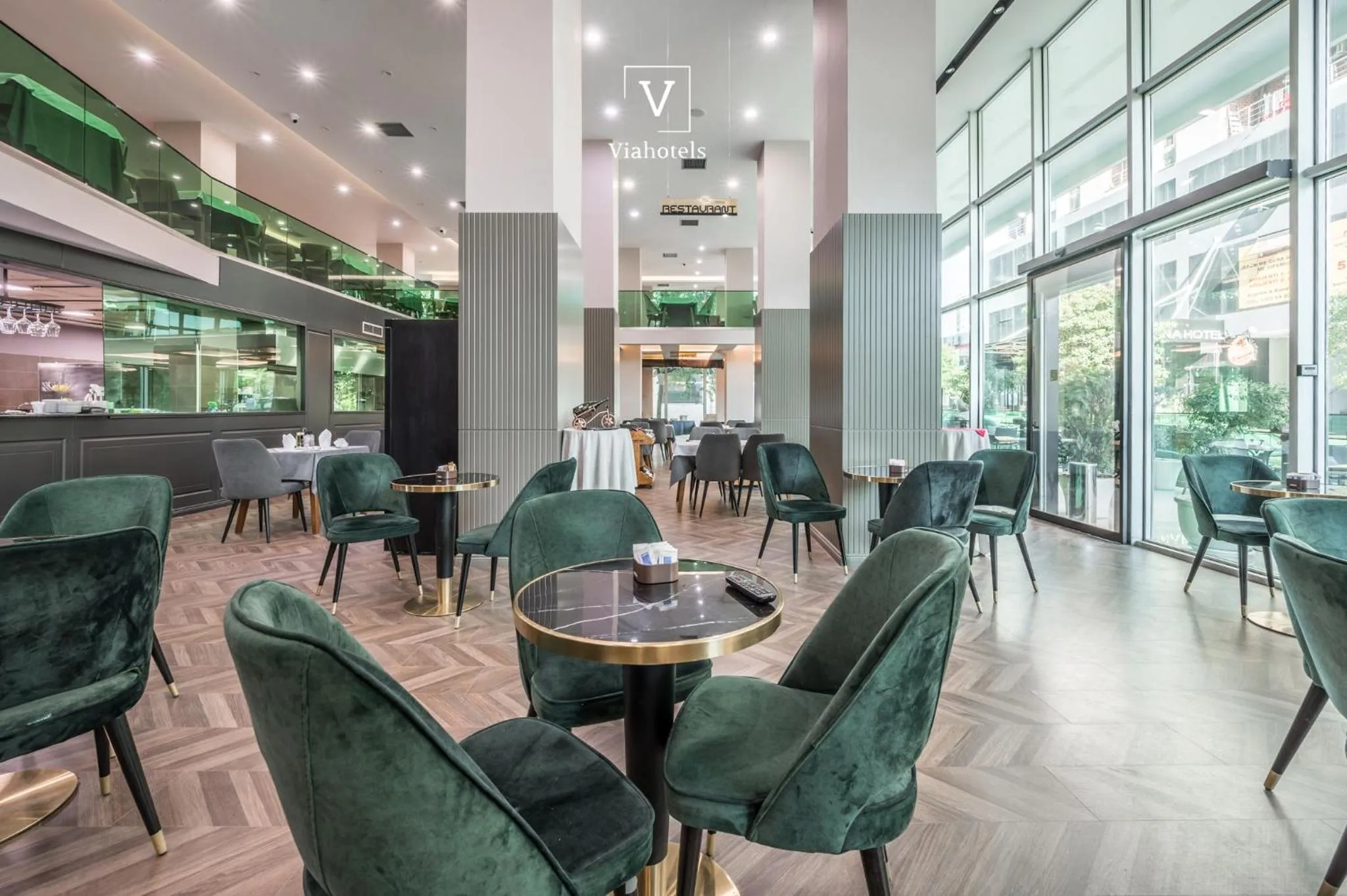 Restaurant/places to eat in VH Eurostar Tirana Hotel Congress & Tirana Spa