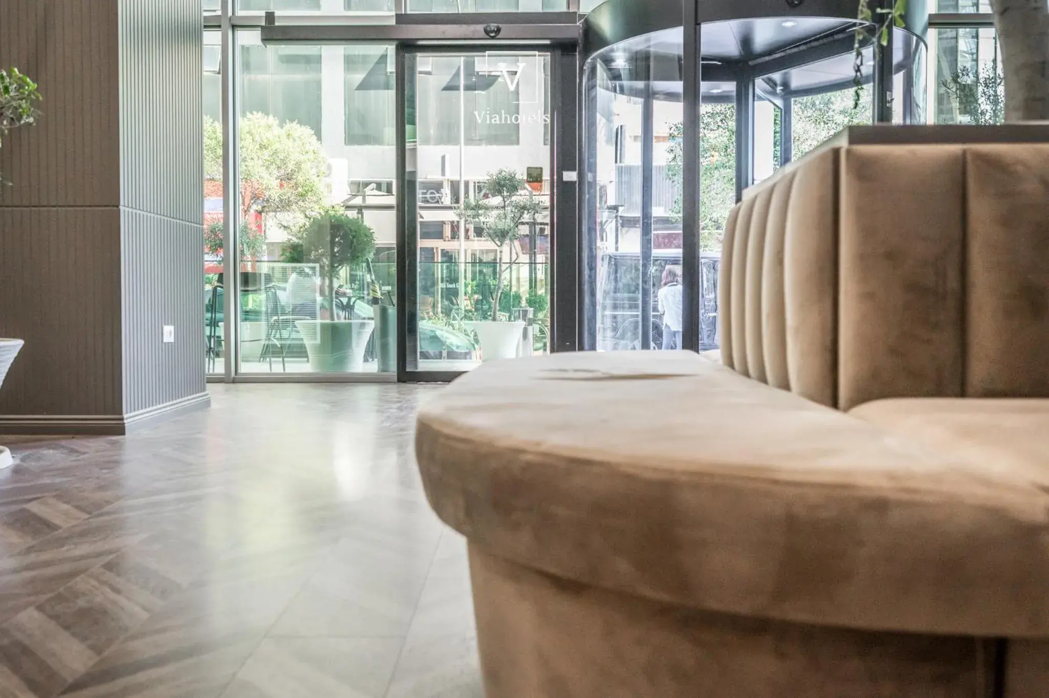 Lobby or reception in VH Eurostar Tirana Hotel Congress & Tirana Spa Lobby or reception in VH Eurostar Tirana Hotel Congress & Tirana Spa