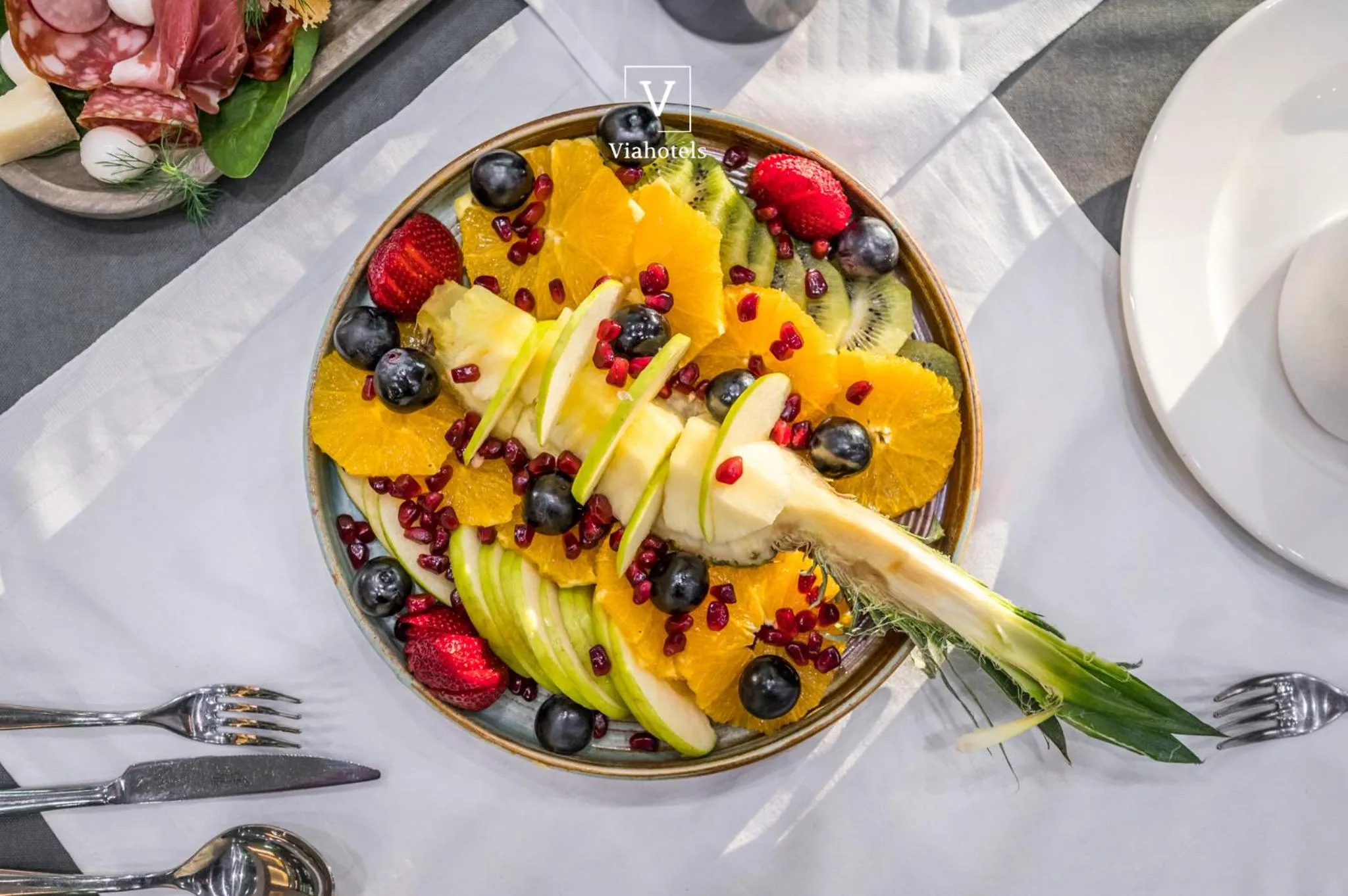 Restaurant/places to eat in VH Eurostar Tirana Hotel Congress & Tirana Spa