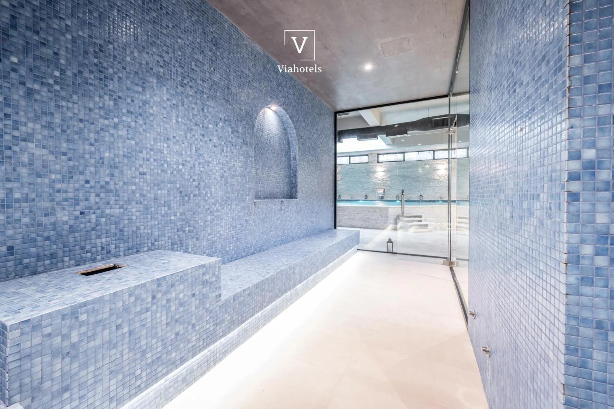 Hot Tub in VH Eurostar Tirana Hotel Congress & Tirana Spa