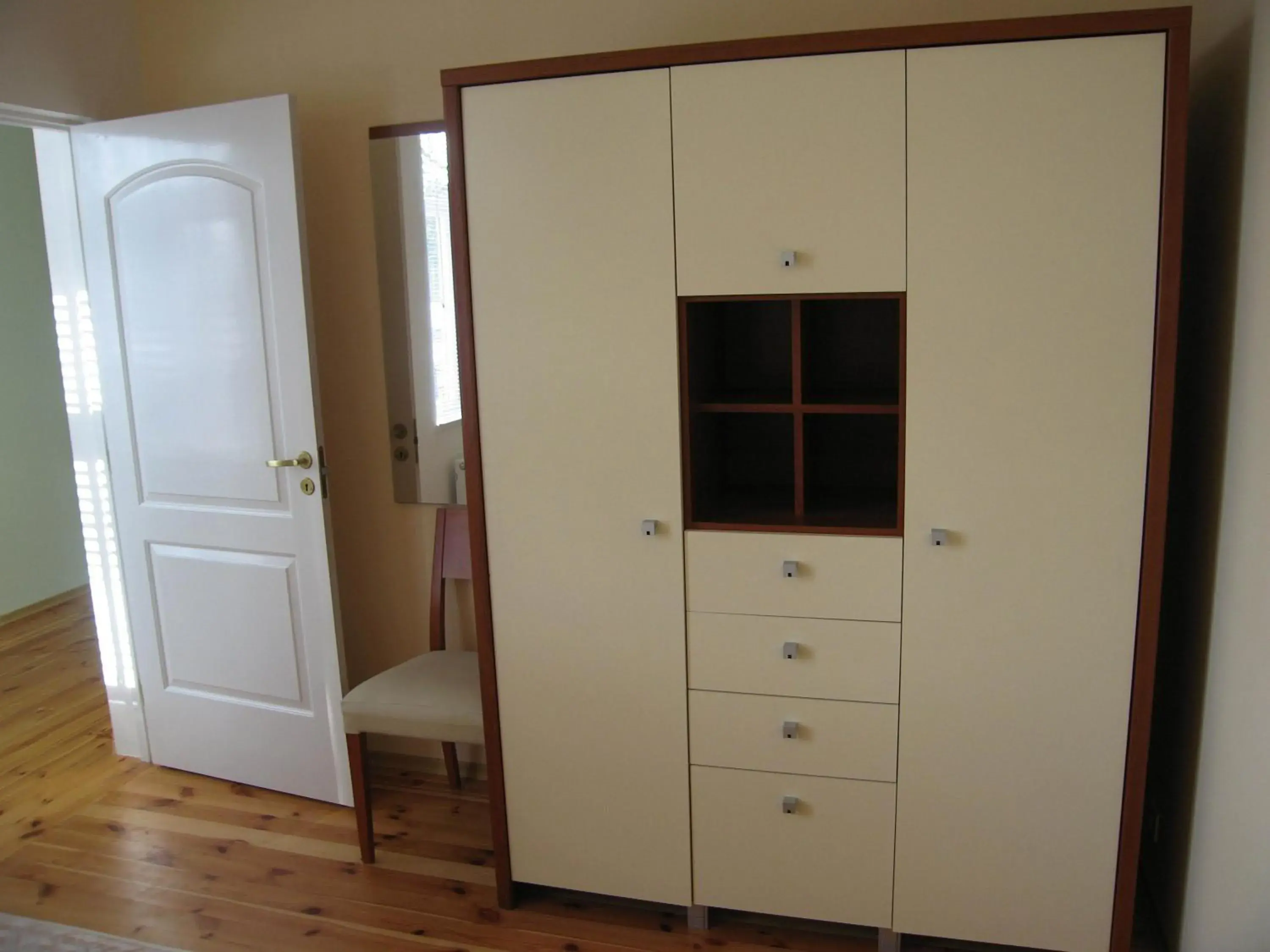 Four-Bedroom Apartment in Family Apartments Four-Bedroom Apartment in Family Apartments