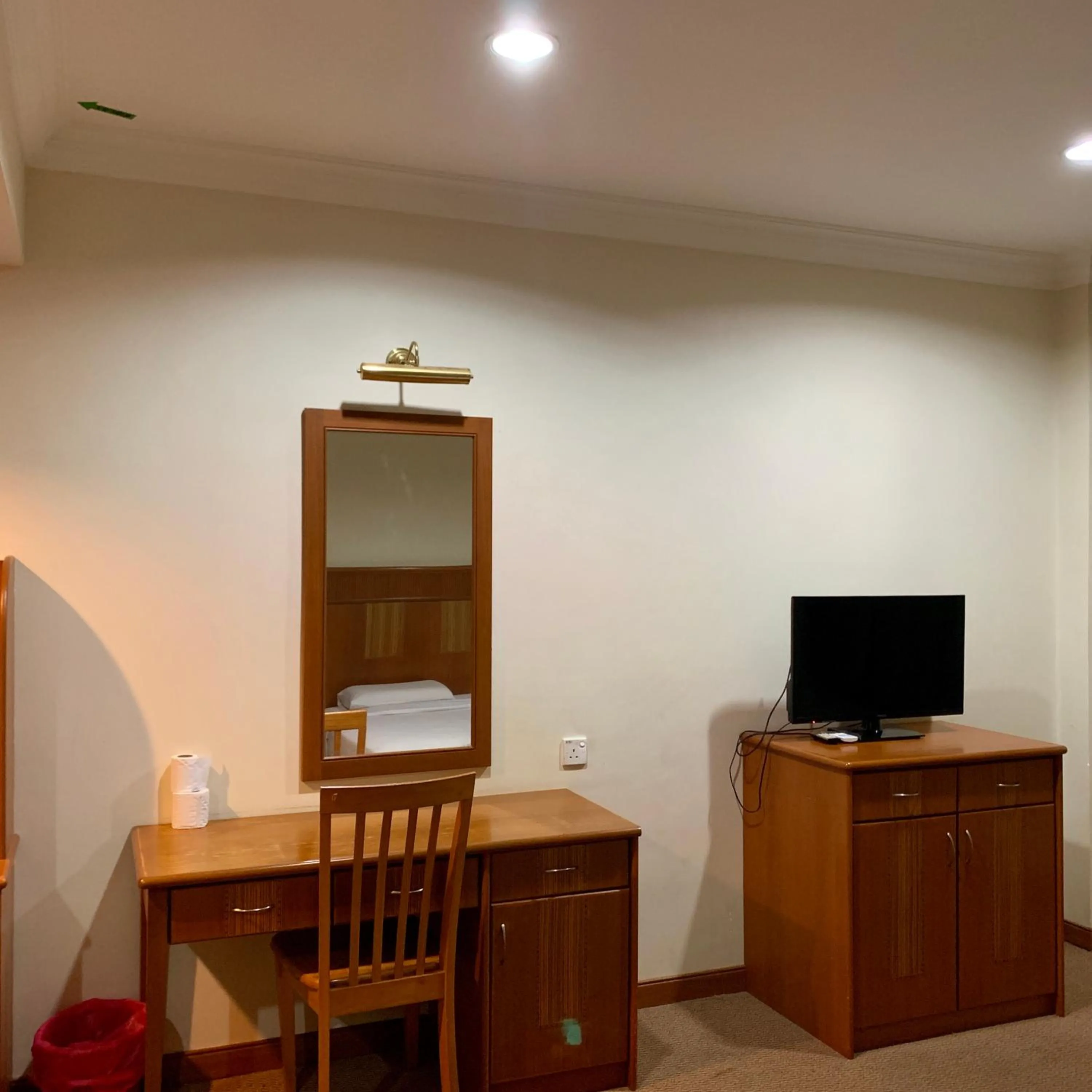 Bedroom in New Grand Hotel