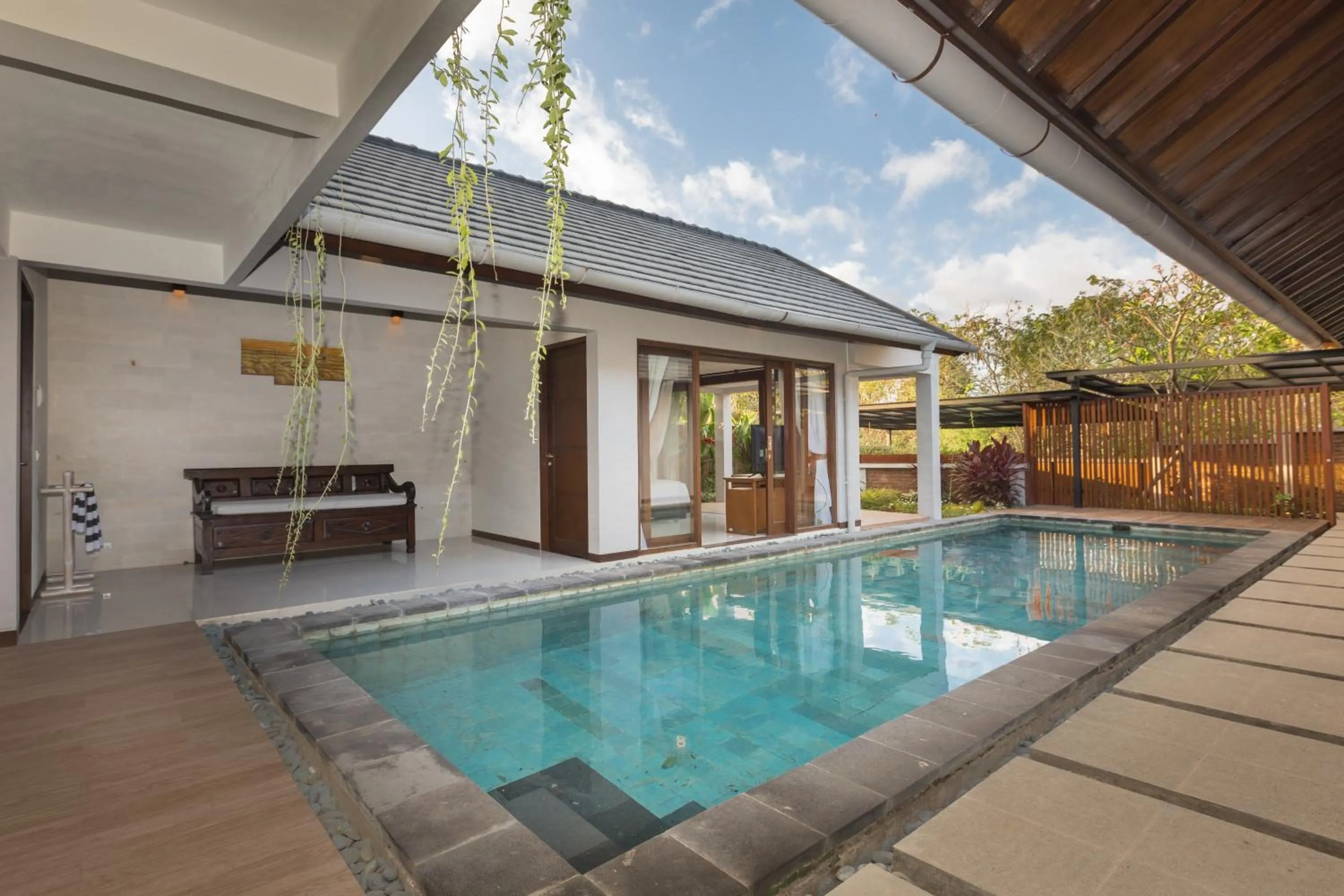 Swimming pool in Villa Ciwuwi Balangan by Nagisa Bali