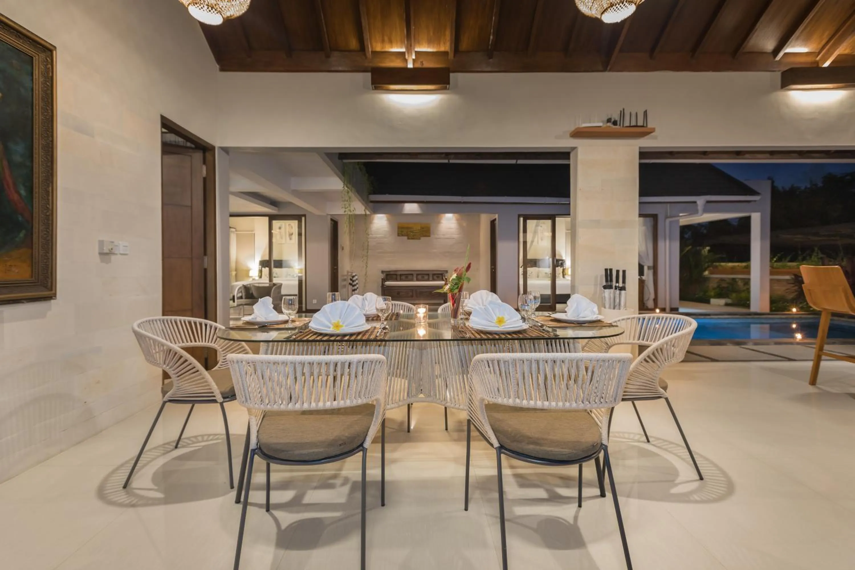 Restaurant/places to eat in Villa Ciwuwi Balangan by Nagisa Bali