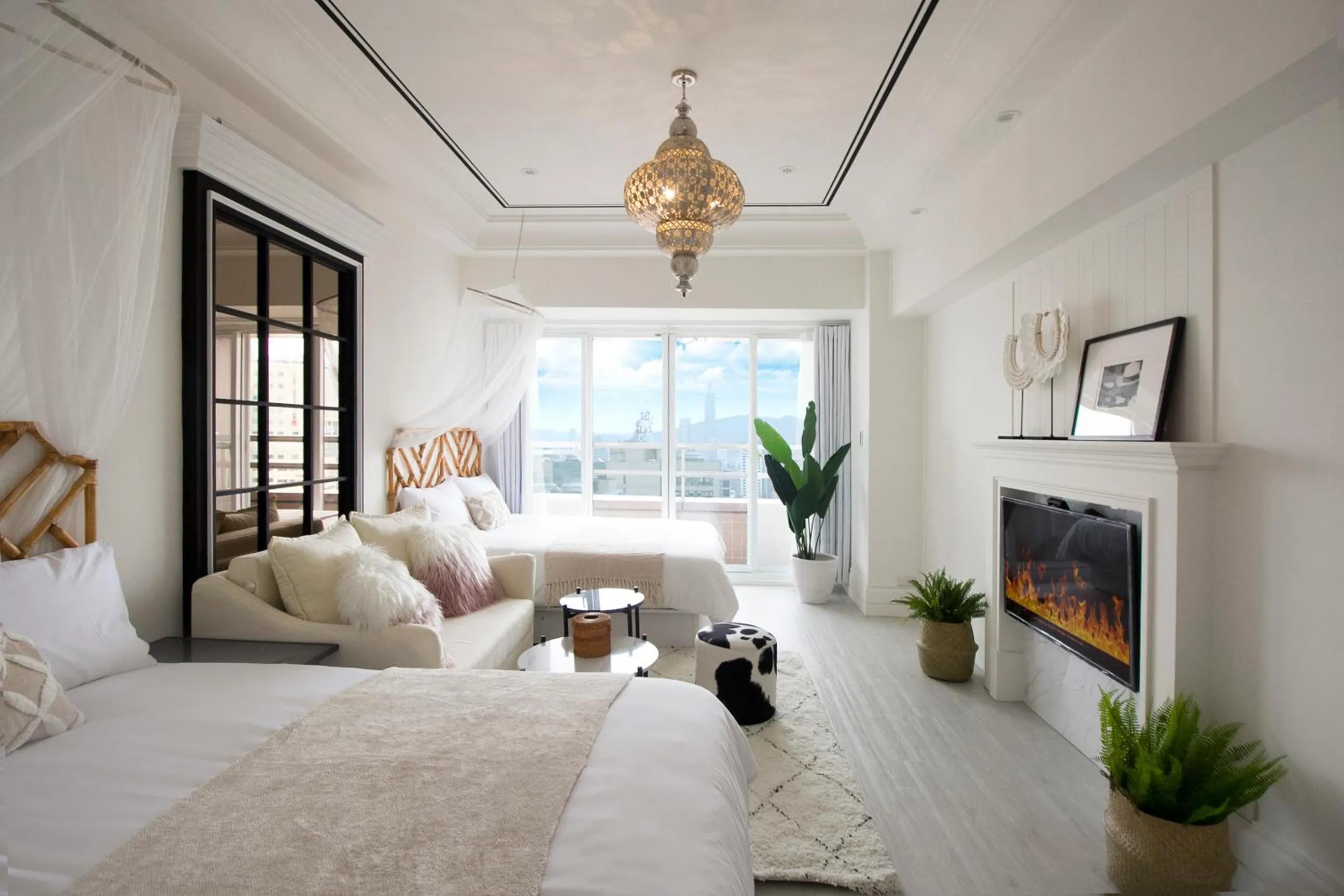 Bed in Urban Abode Apartment 1