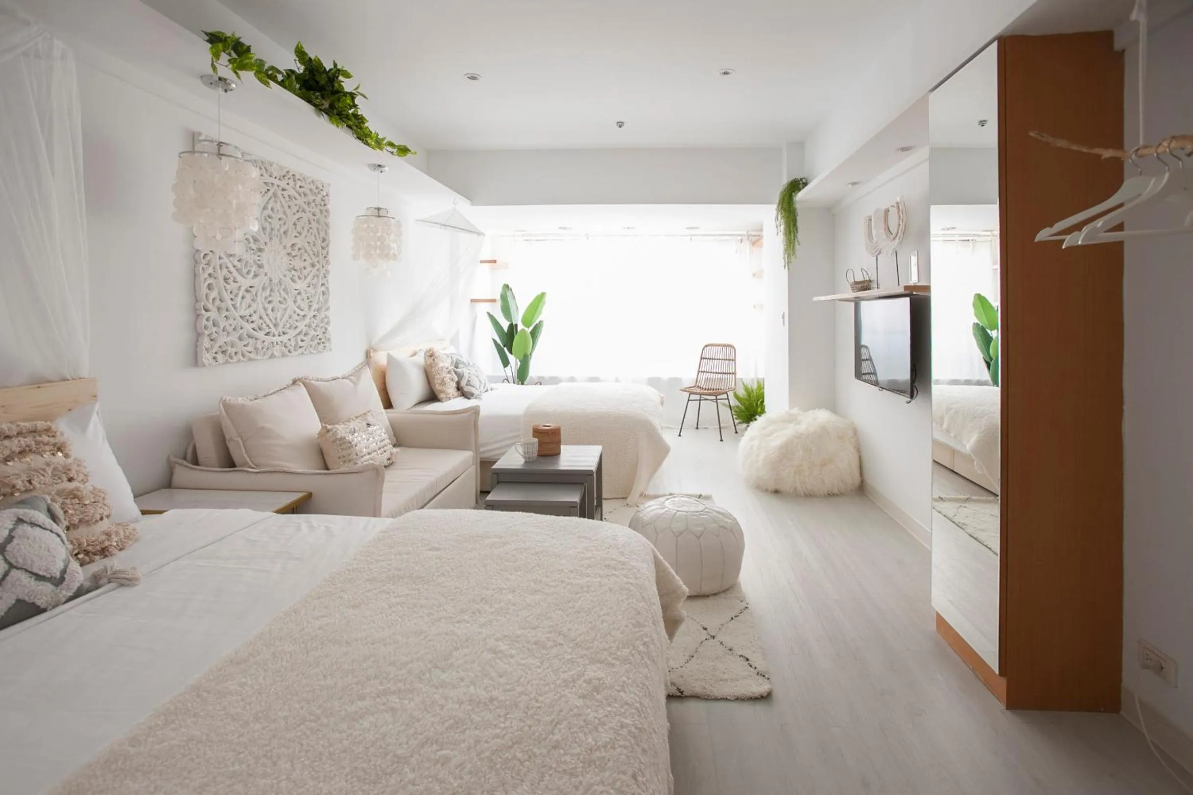 Bed in Urban Abode Apartment 1