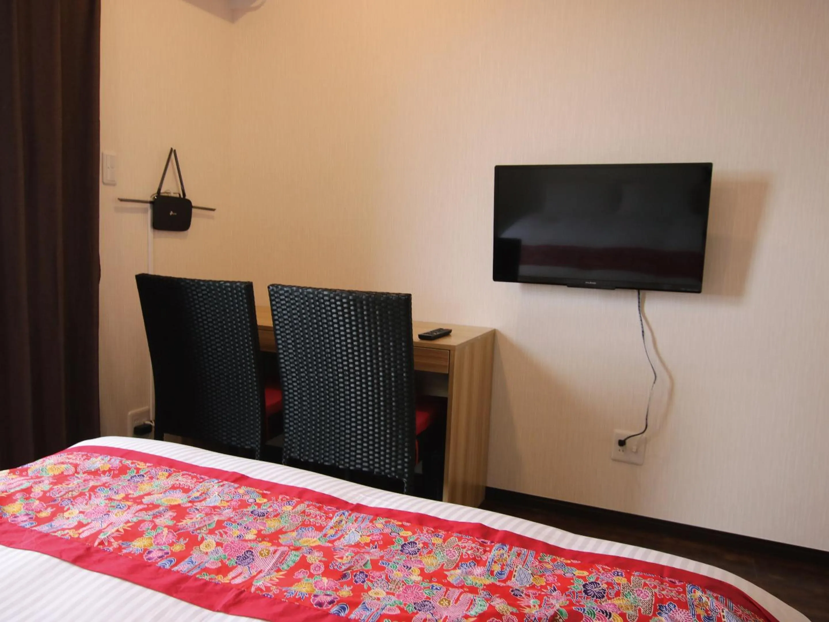 TV and multimedia, Bed in AMAWARI HOTEL -SEVEN Hotels and Resorts-