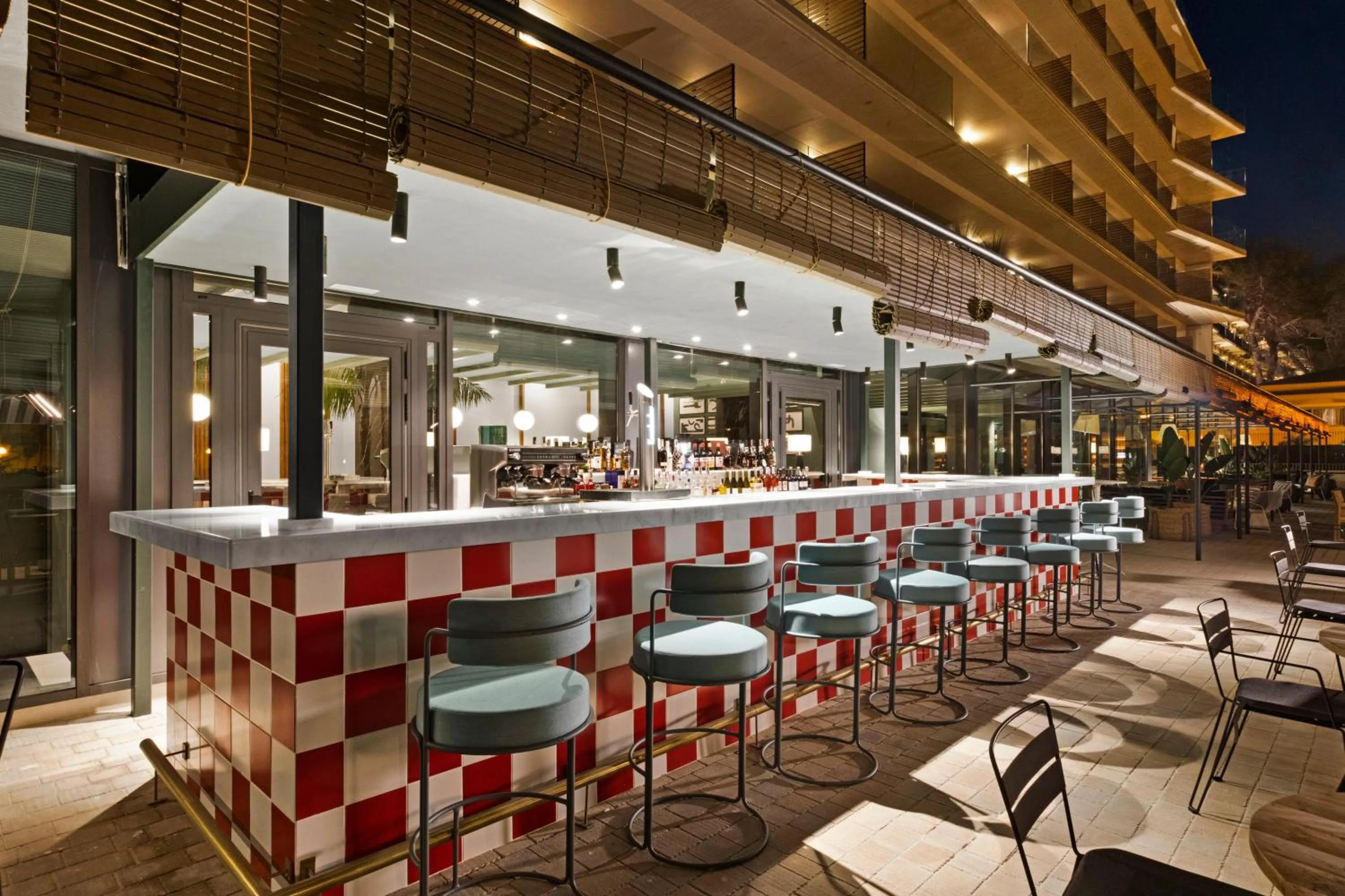 Restaurant/places to eat in Hotel Aubamar Suites & Spa