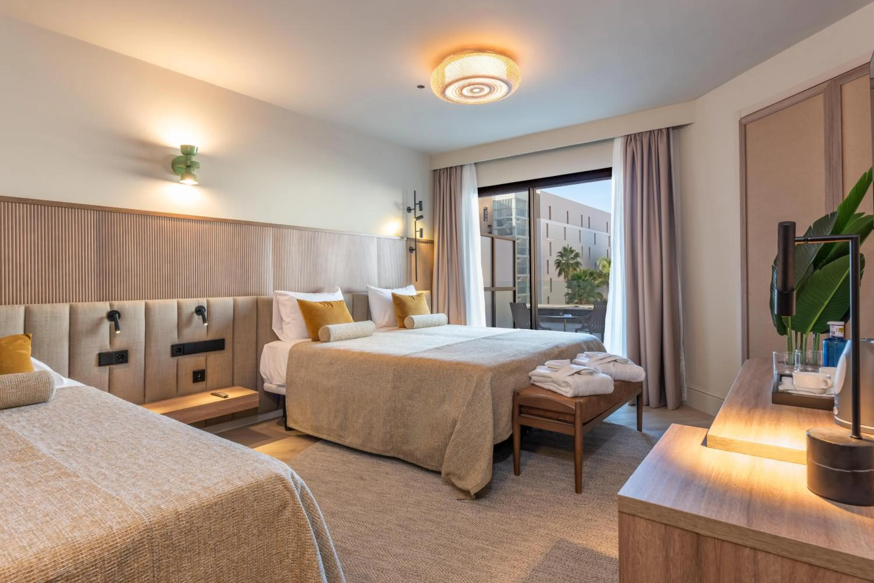 Photo of the whole room, Bed in Aubamar Palma Resort