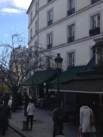 Activities in Hotel Esmeralda