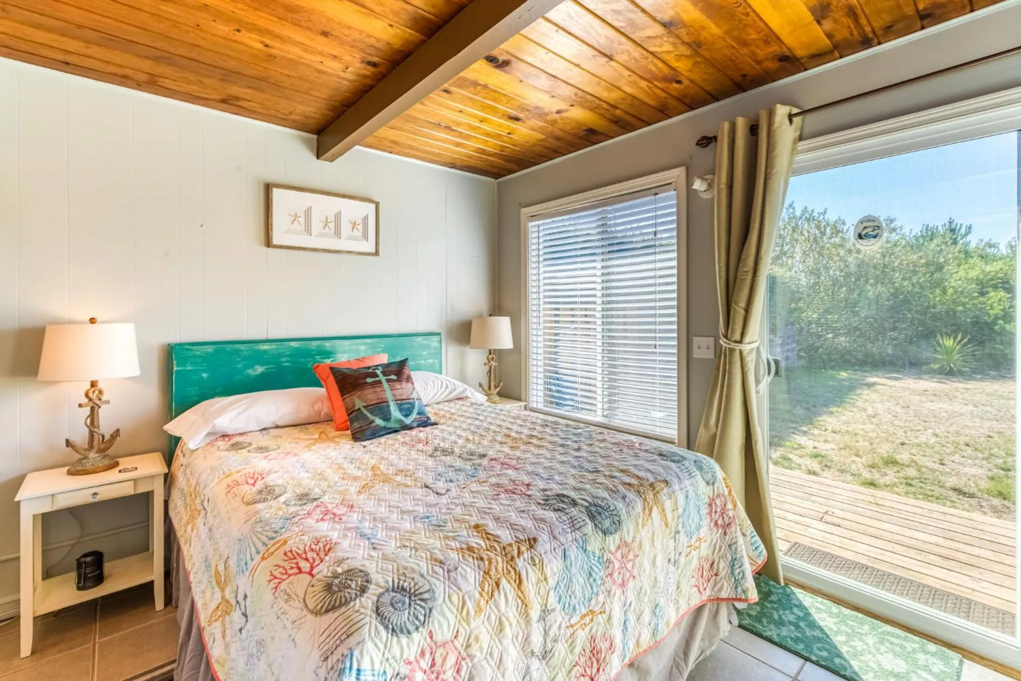 Bed in Pacific Surf Condos