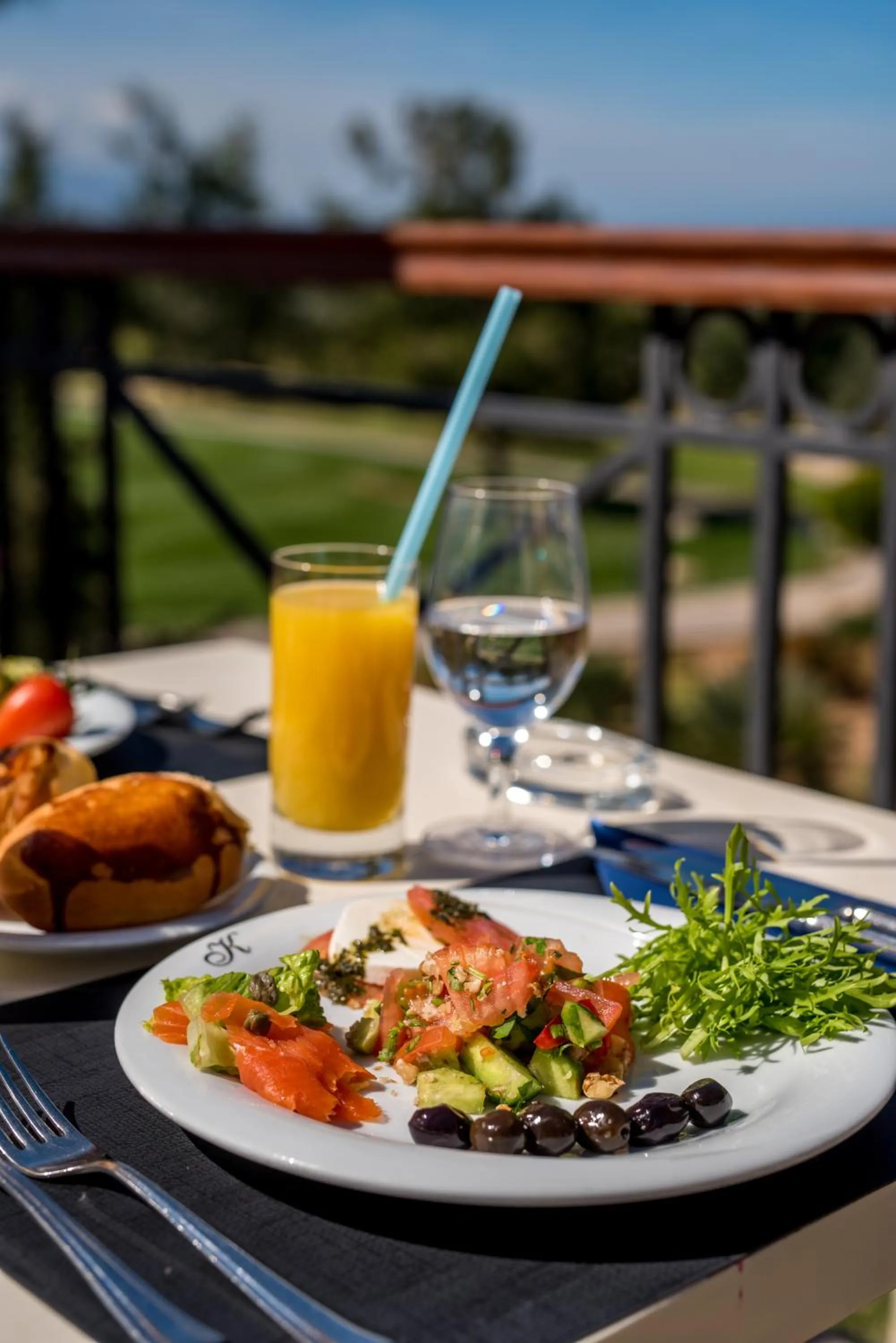 Food and drinks in Korineum Golf & Beach Resort