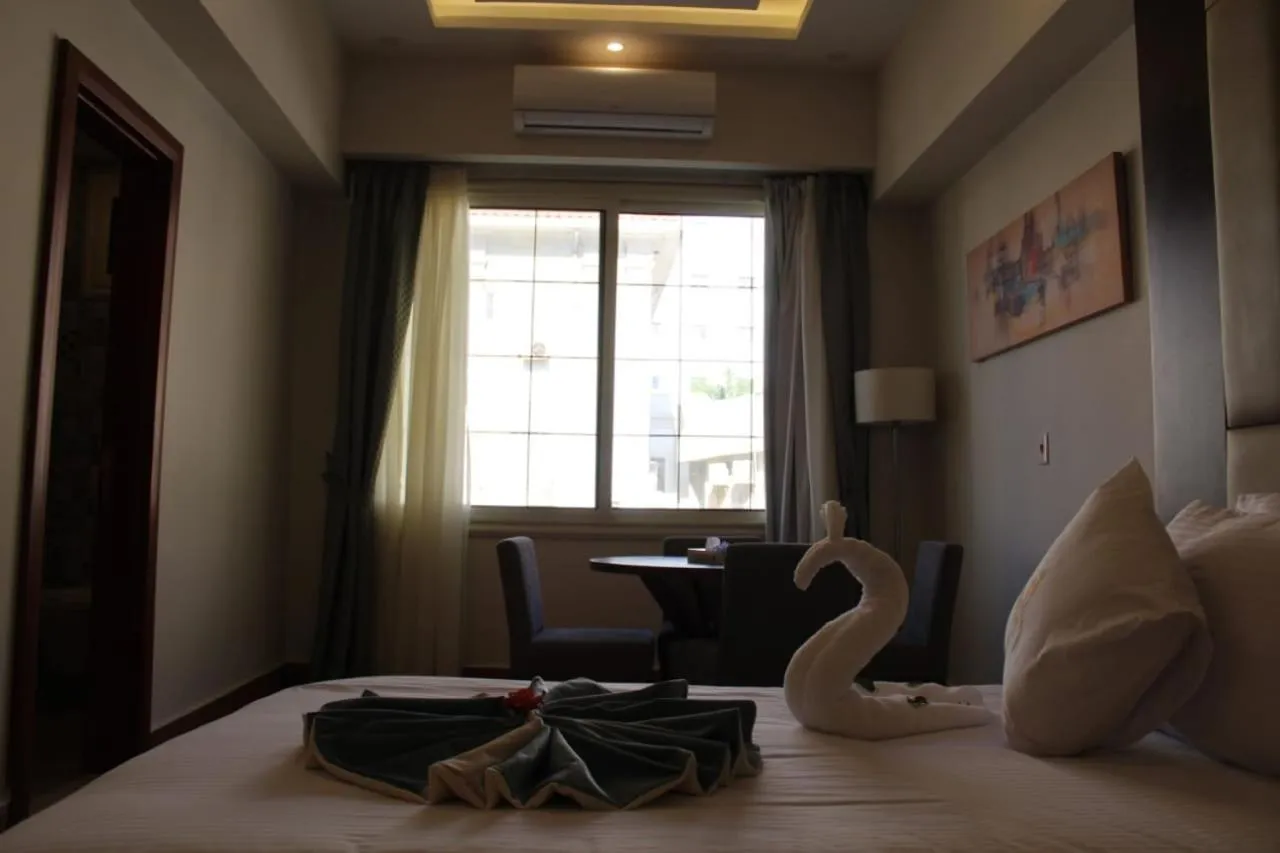 Bedroom in Royal Jewel Al Raml Hotel