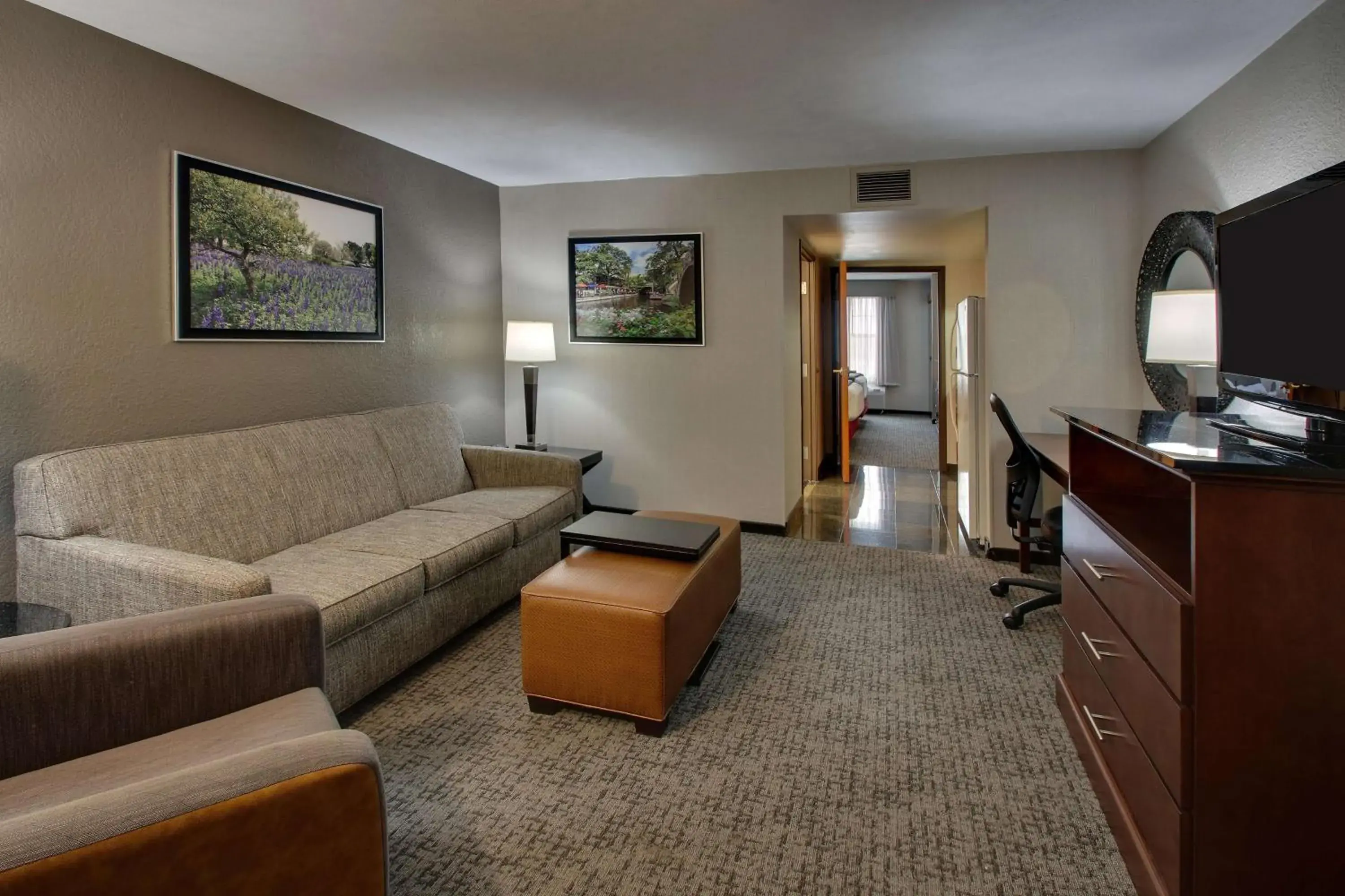 Queen Suite with Sofa Bed and Kitchen - Accessible, Tub in Drury Inn & Suites San Antonio Northwest Medical Center Queen Suite with Sofa Bed and Kitchen - Accessible, Tub in Drury Inn & Suites San Antonio Northwest Medical Center