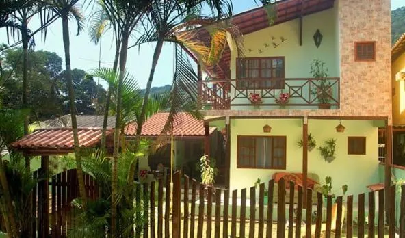 Facade/entrance in Pousada Horizonte dos Borbas